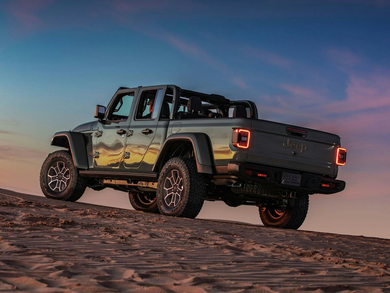 Die Mojave-Version des Jeep Gladiator ist ganz auf den Offroad-Einsatz hin optimiert.