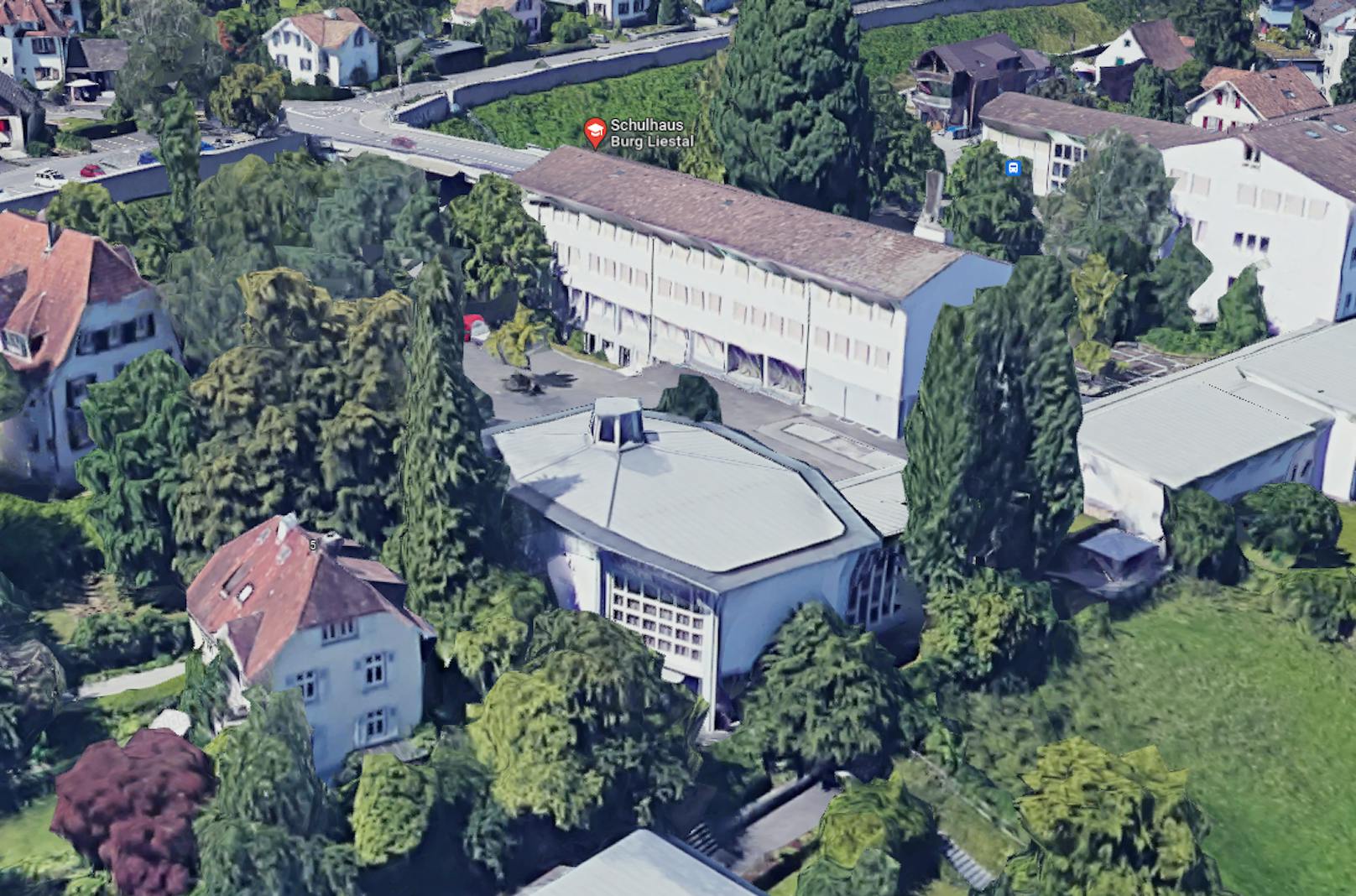 Ein Fachlehrer ohrfeigte einen Schüler. Im Bild die Schule Burg in Liestal.