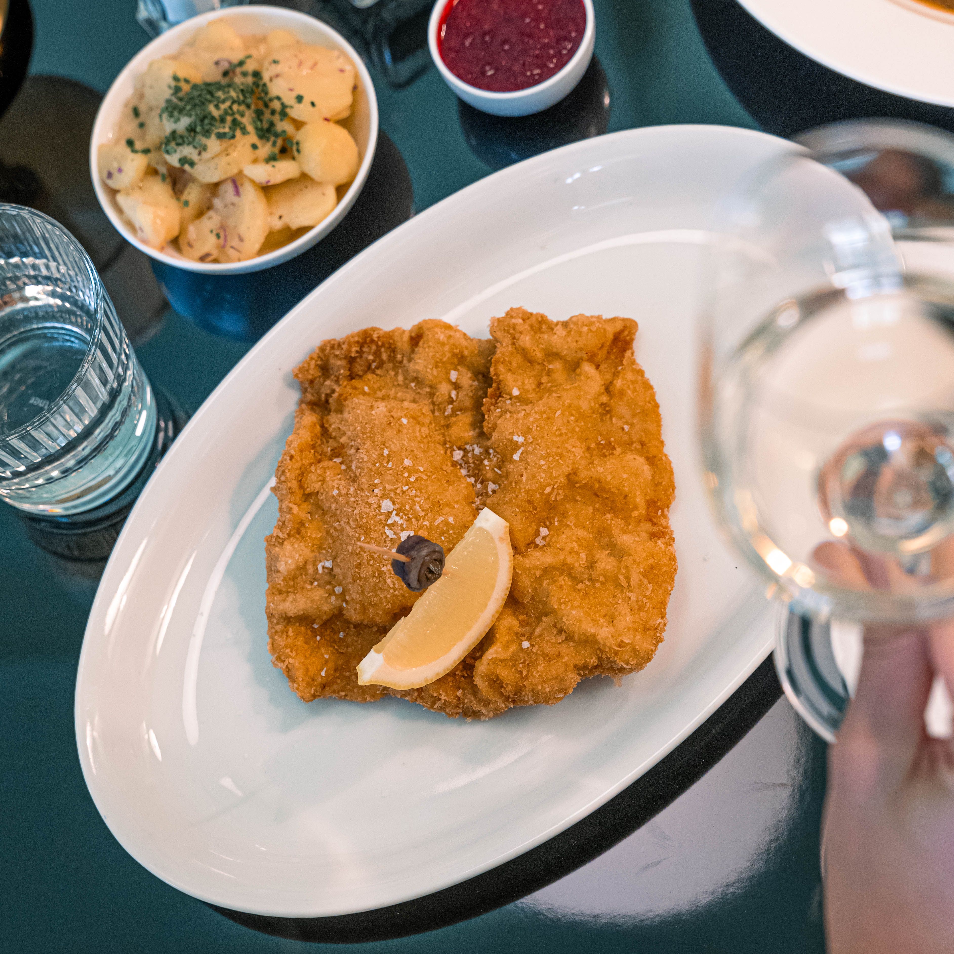 Im Artner gibt es Schnitzel "wie man es sich wünscht". 