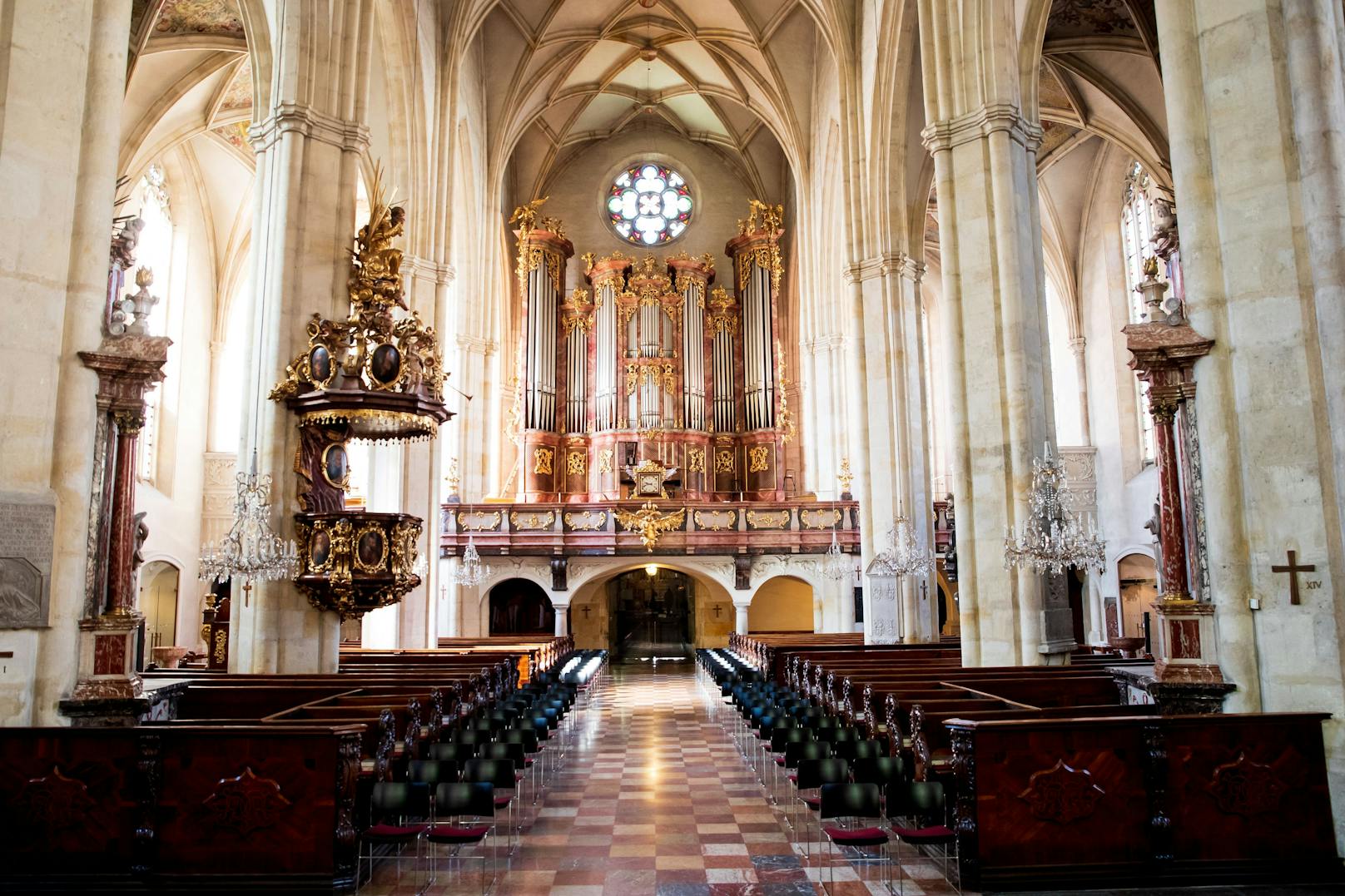 Die Dompfarre Graz trauert um ihren Messner Johannes G. Der 40-Jährige ertrank im Frankreich-Urlaub. 