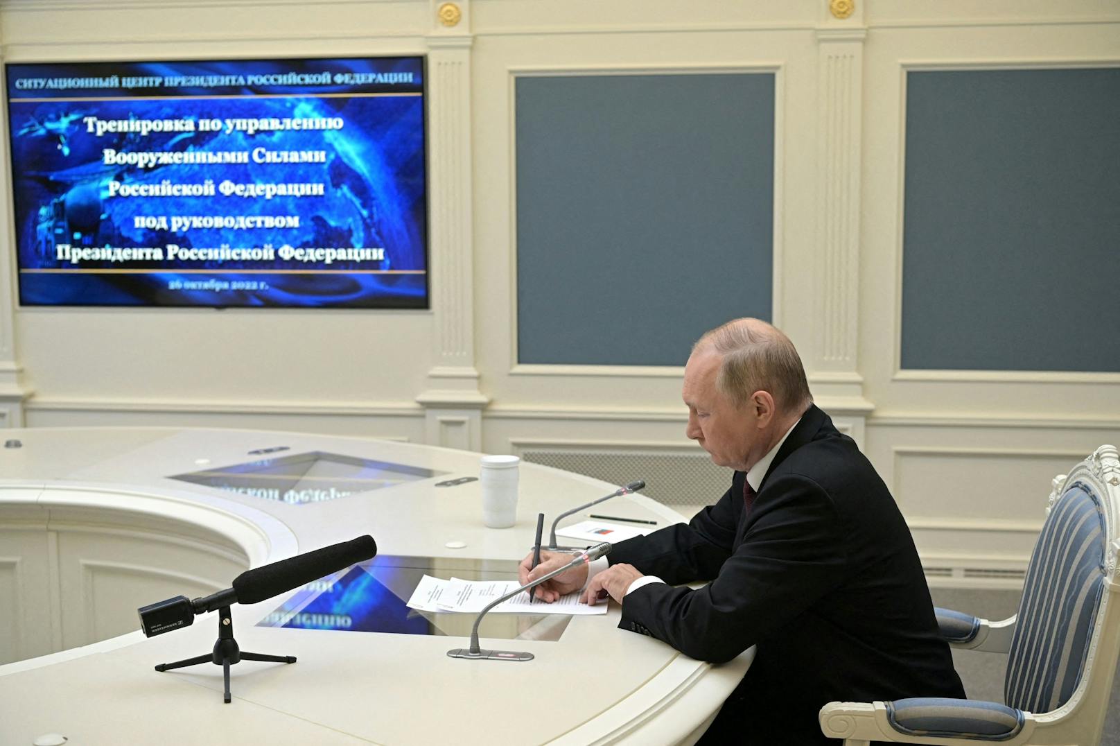 Wladimir Putin bestätigte nun den erfolgreichen Test eines atomar betriebenen Marschflugkörpers. 