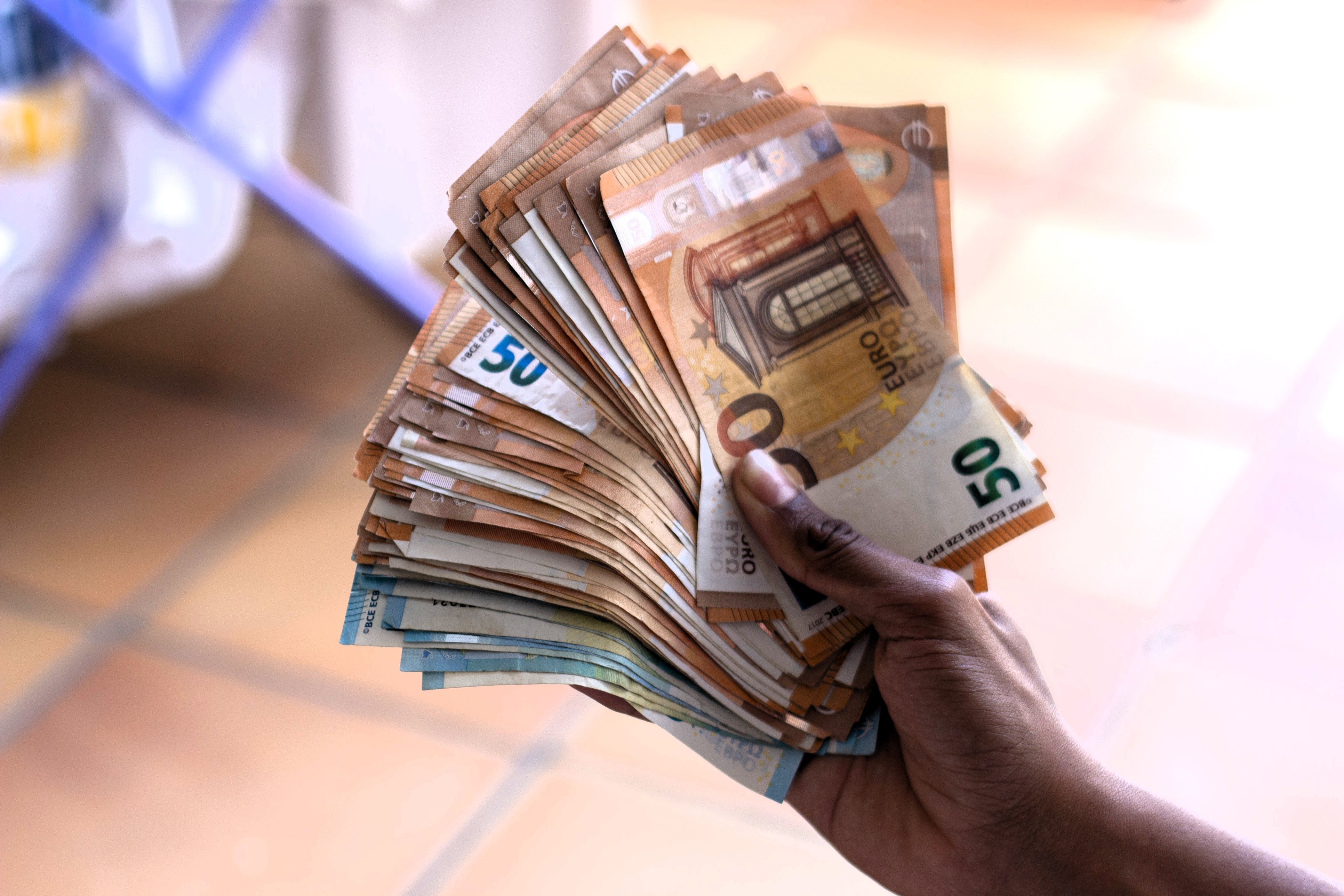 20.000 Euro mit 18 Jahren auf die Hand? Das wird in Deutschland gefordert.