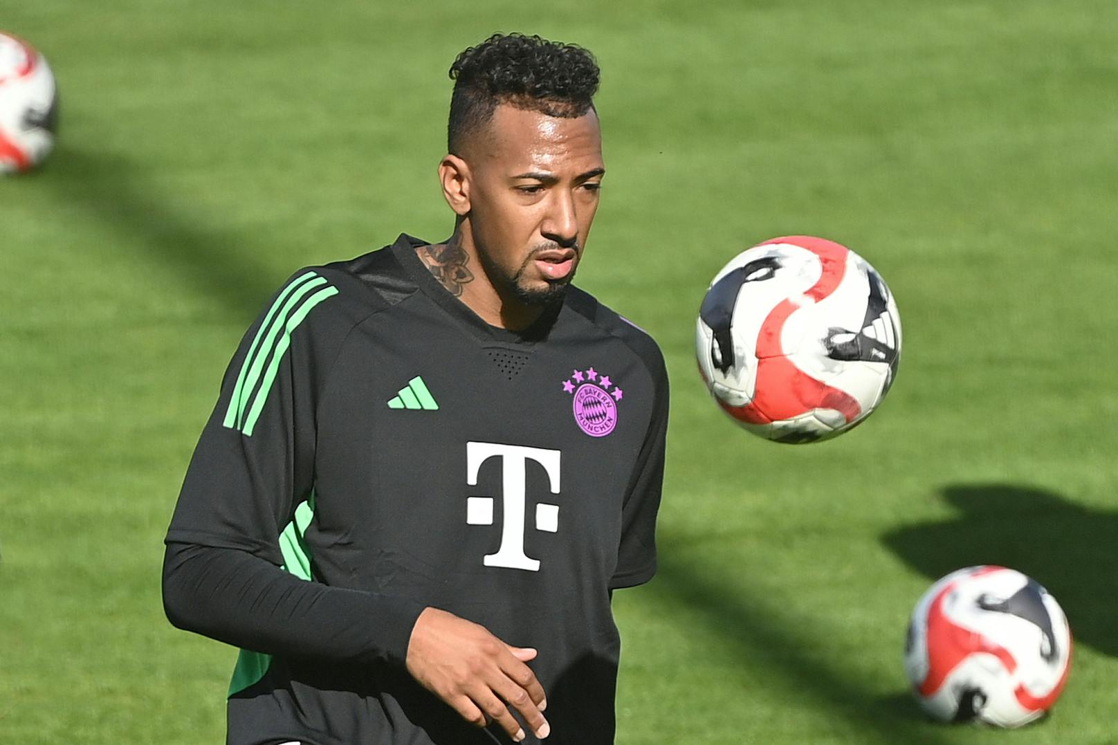 Jerome Boateng erhält bei den Bayern vorerst keinen Vertrag. 