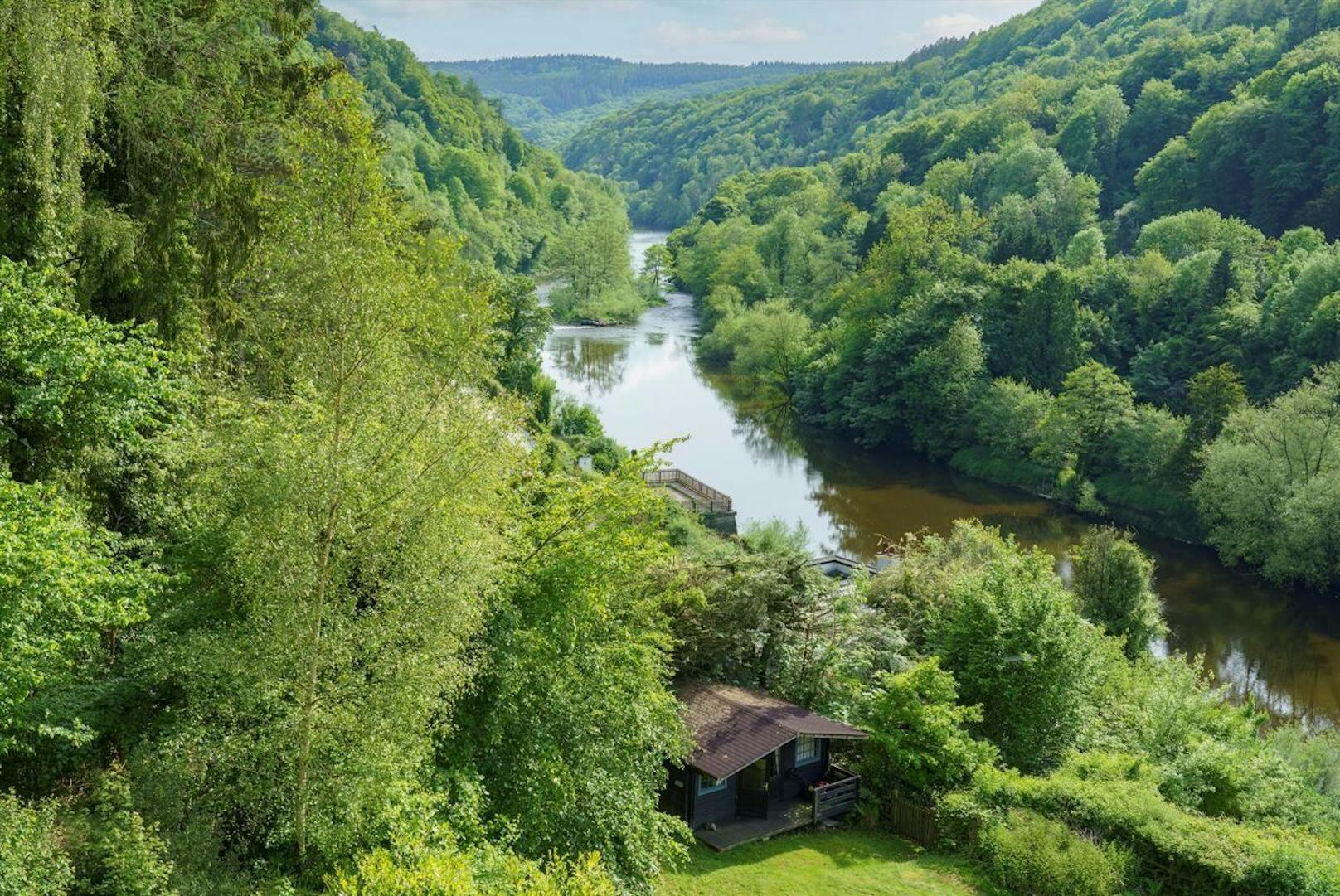 Von fast jedem Zimmer sieht man auf den Fluss Wye.