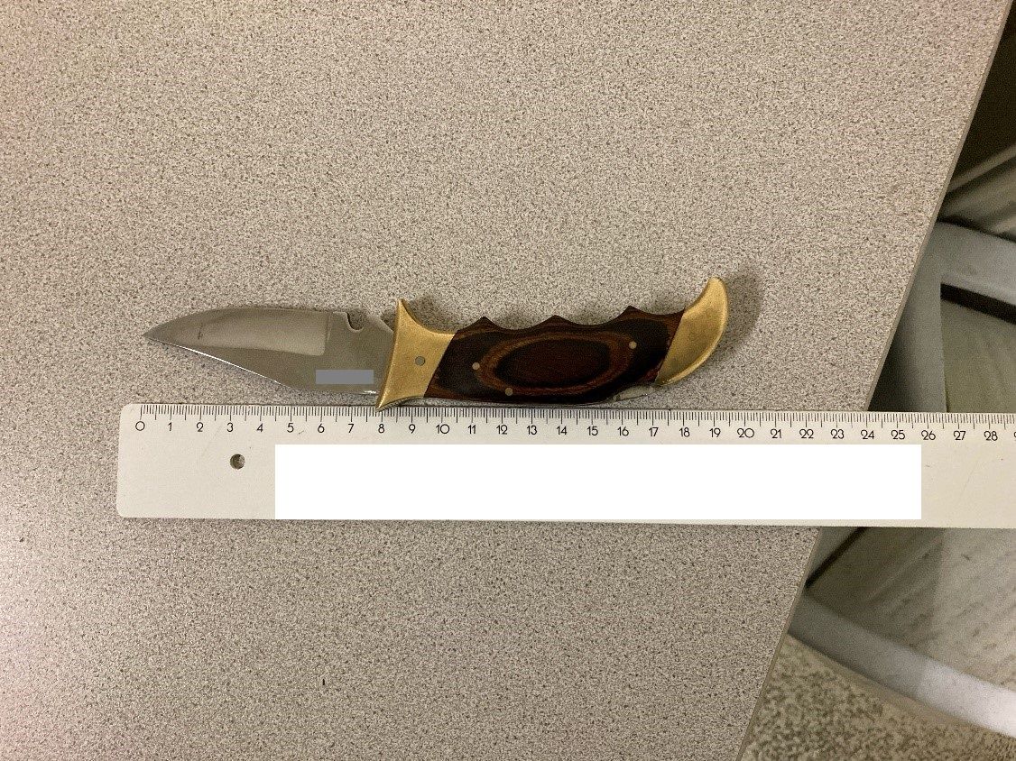 Das Messer wurde von der Polizei sichergestellt.