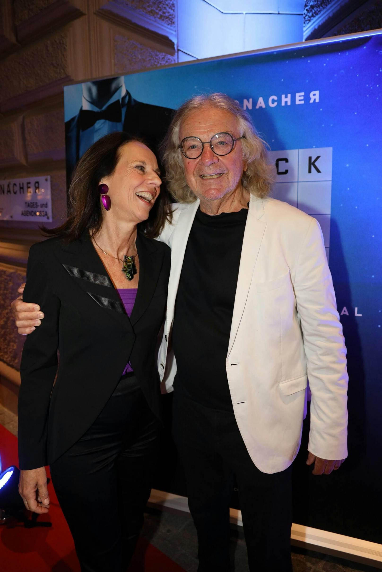 Vera Russwurm und Peter Hofbauer vor der Weltpremiere des Stückes