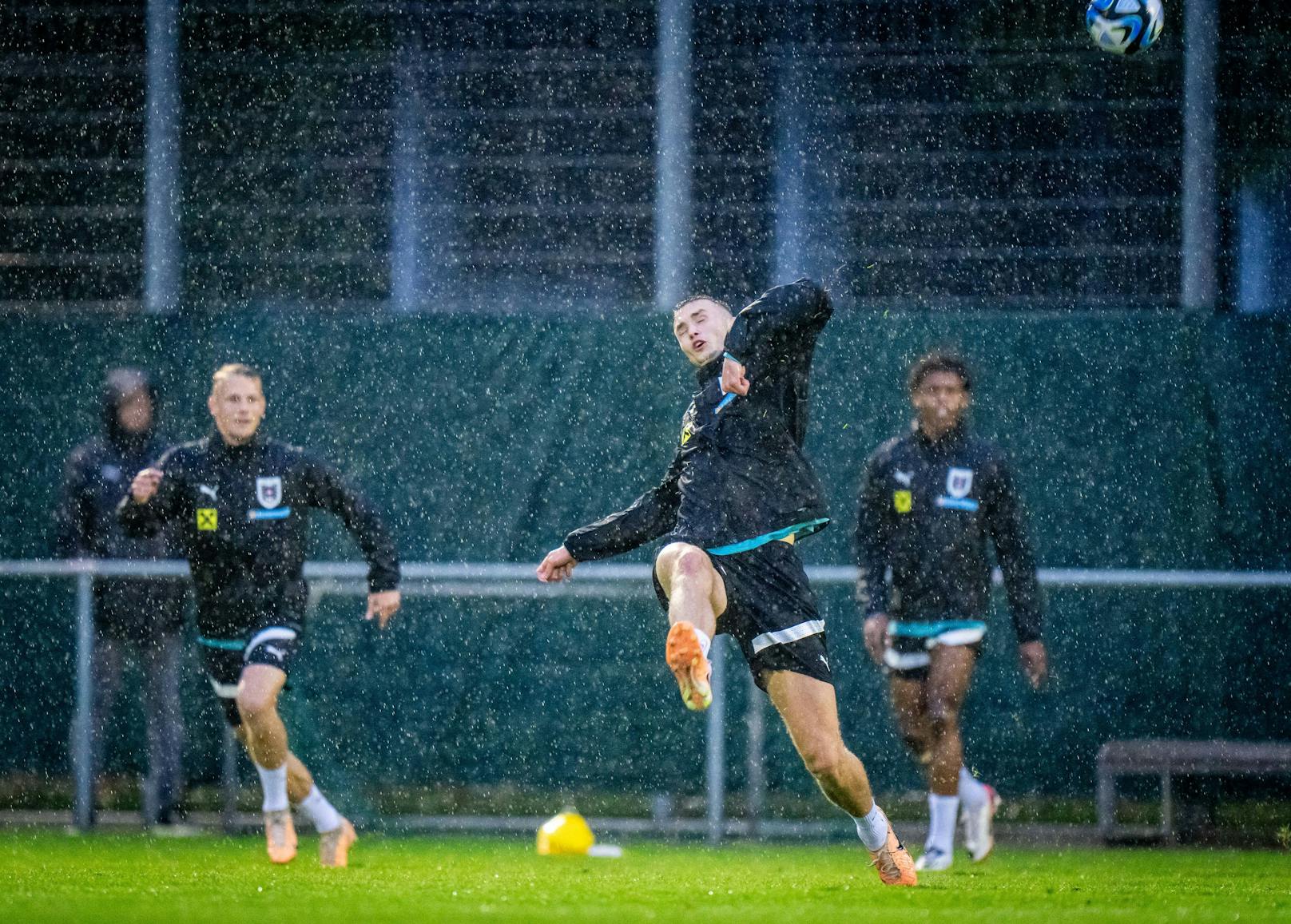 Regen und Rumpfteam beim ersten ÖFB-Training