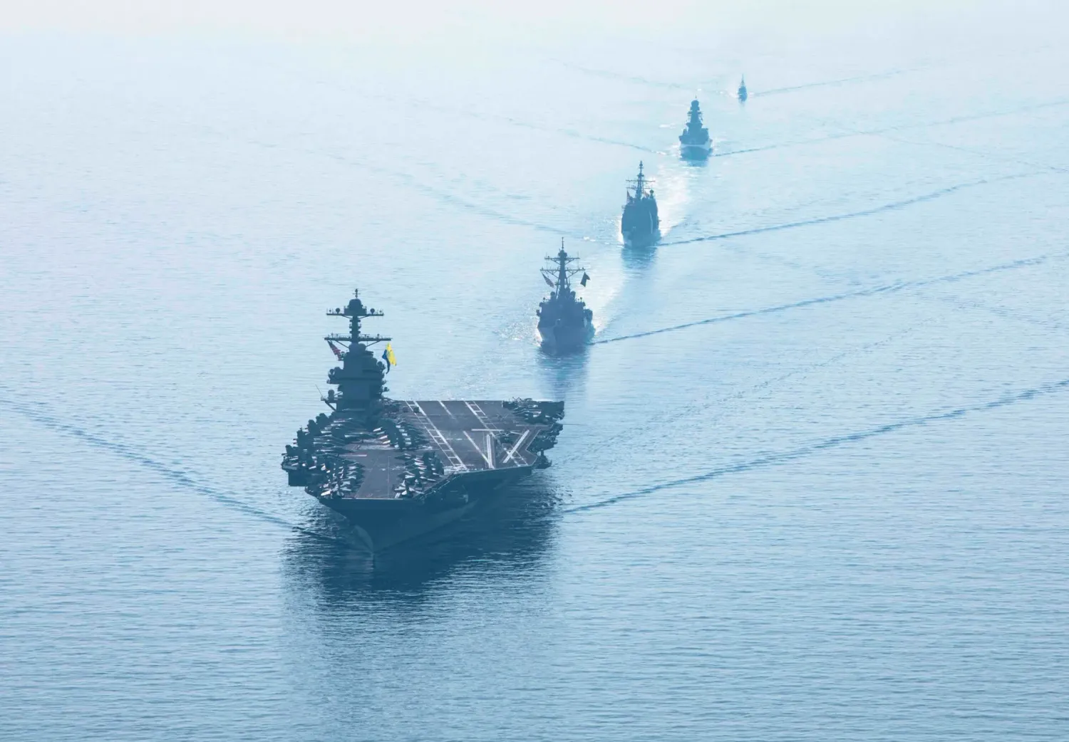 Die USA haben einen Flugzeugträger und weitere Kriegsschiffe ins östliche Mittelmeer verlegt.