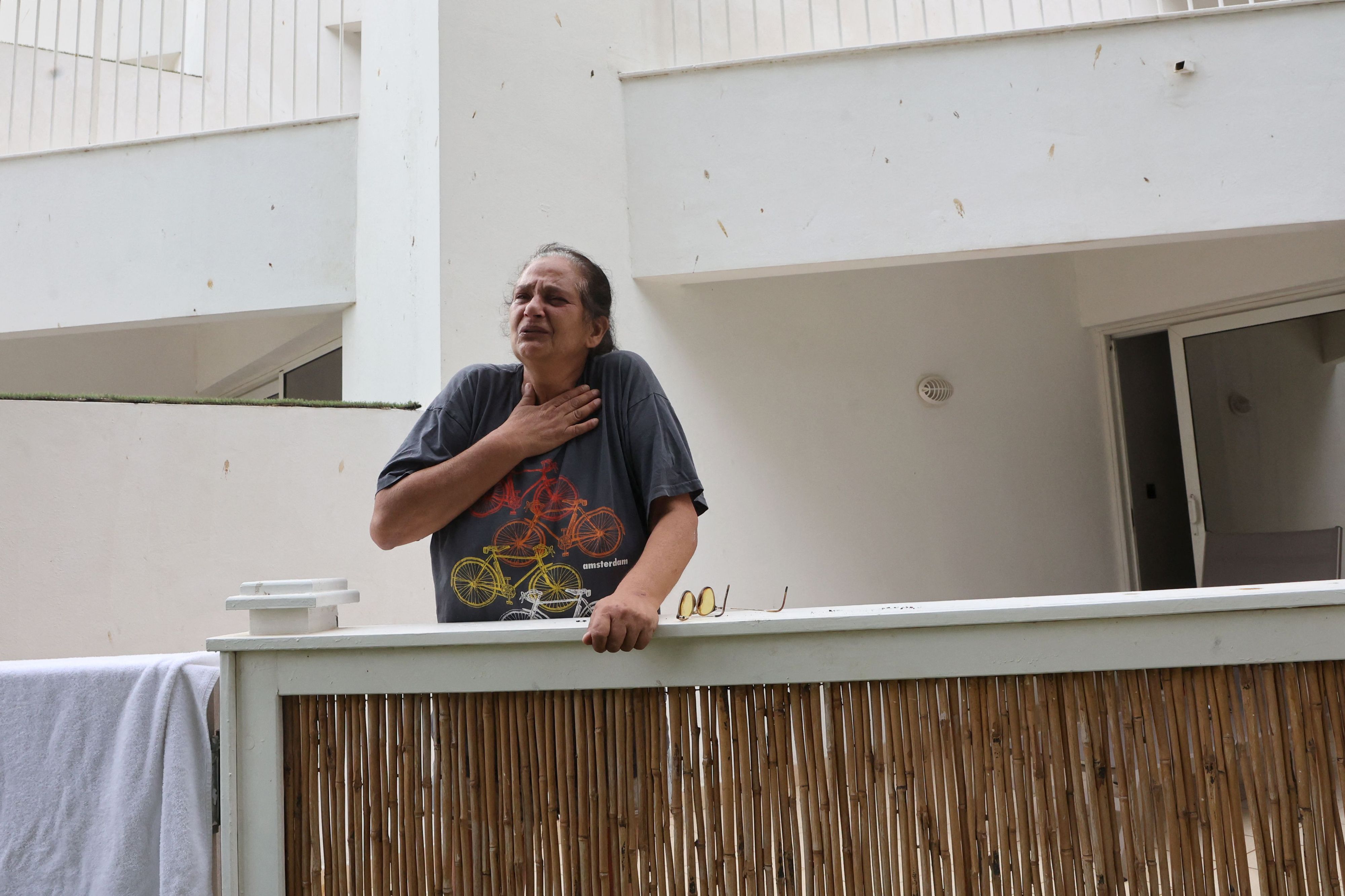 Yasmin Raanan, eine Bewohnerin des Kibbuz Be'eri, konnte noch rechtzeitig vor den Hamas-Schlächtern fliehen.