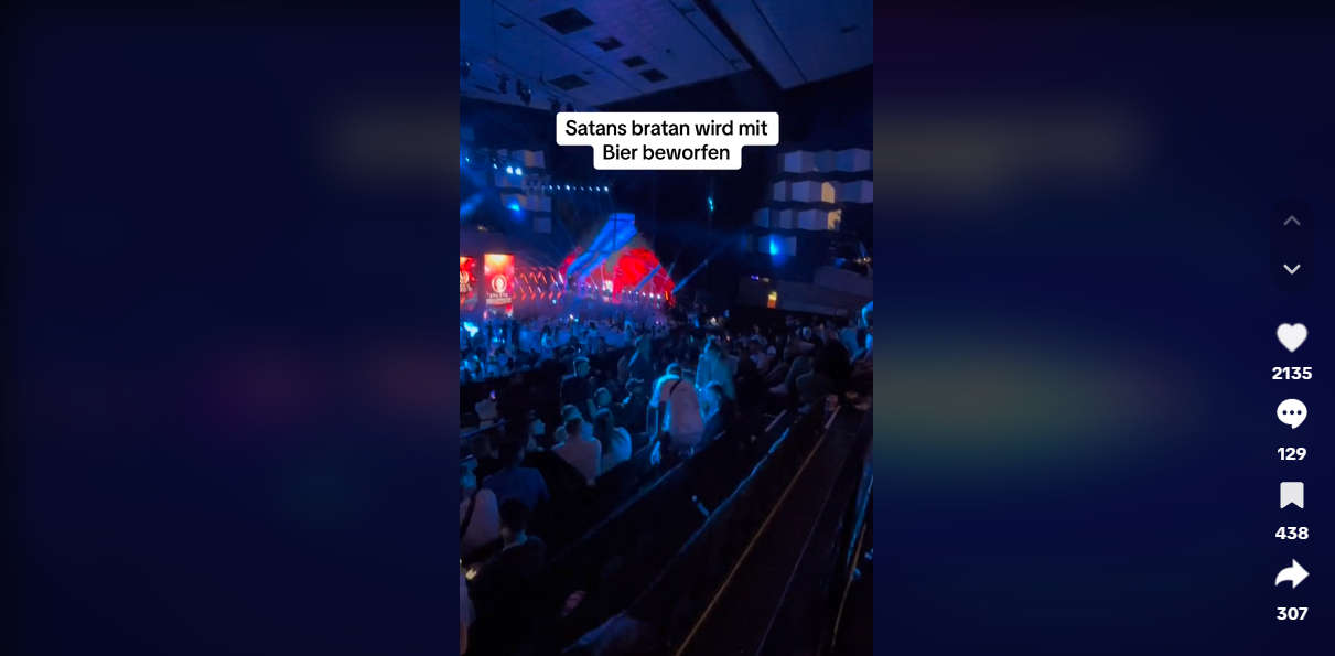 Beim einem Kampfevent kam es beinahe zum Showdown zwischen einem Comedian und einigen Zuschauern.