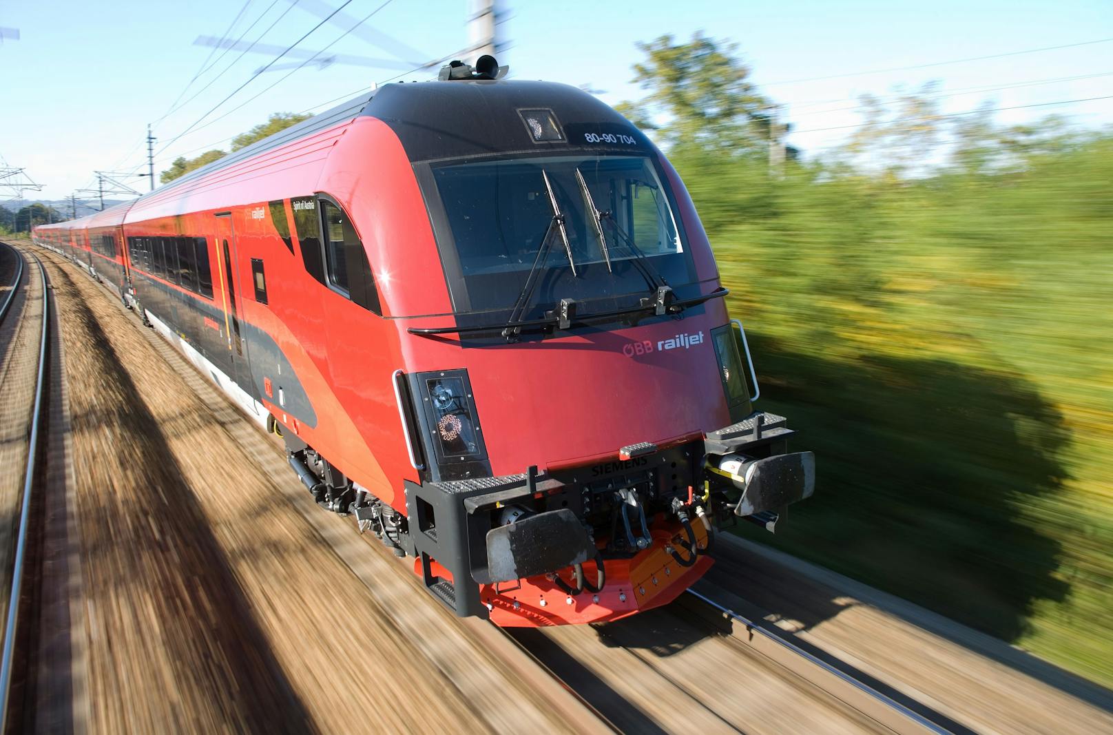 Fahrplan-Chaos! ÖBB streicht Züge übers Deutsche Eck