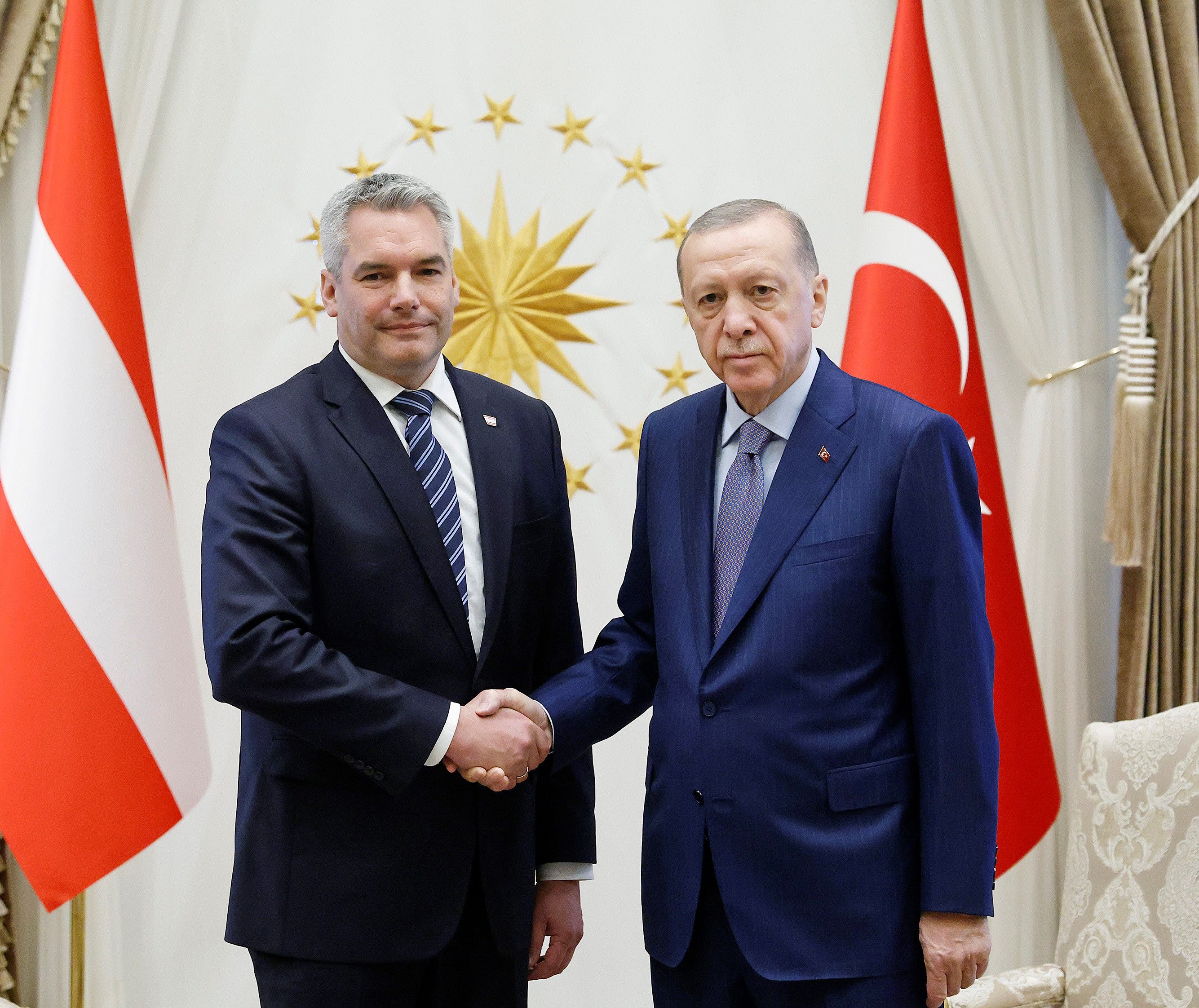 Kanzler Karl Nehammer mit dem türkischen Präsidenten Erdogan.