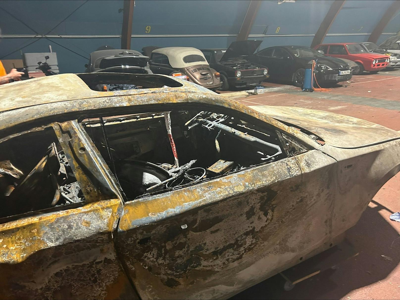 Ausgebrannt und schrottreif: Der BMW 135i
