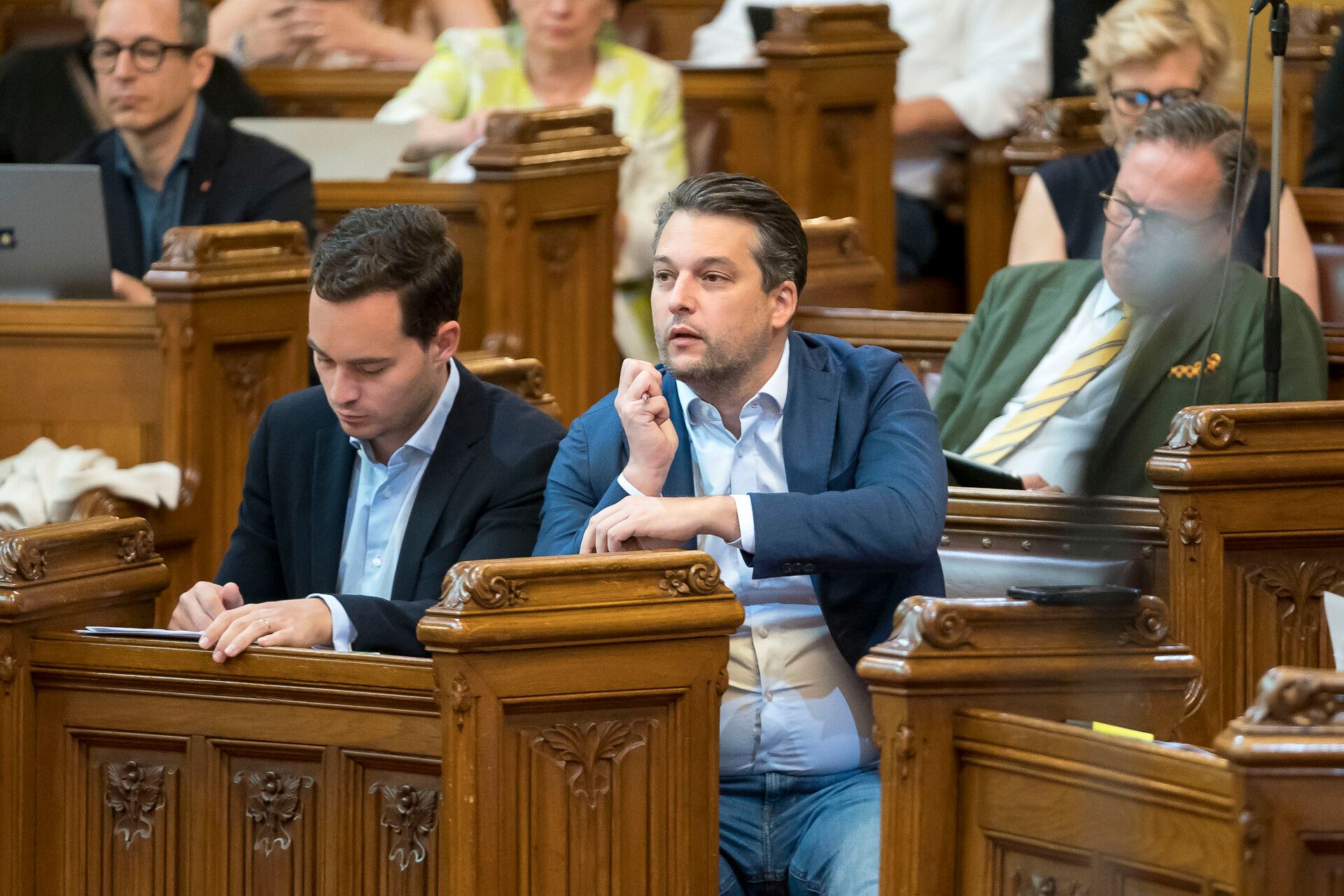 Die FPÖ-Politiker Maximilian Krauss (links) und Dominik Nepp (rechts) sollen wegen eines Israel-Sagers aus einem Wiener Taxi geworfen worden sein.