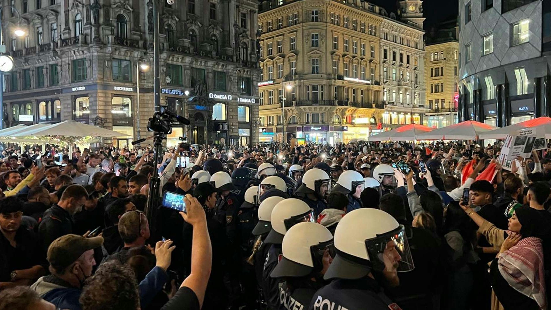 Situation am Stephansplatz um 19.40 Uhr