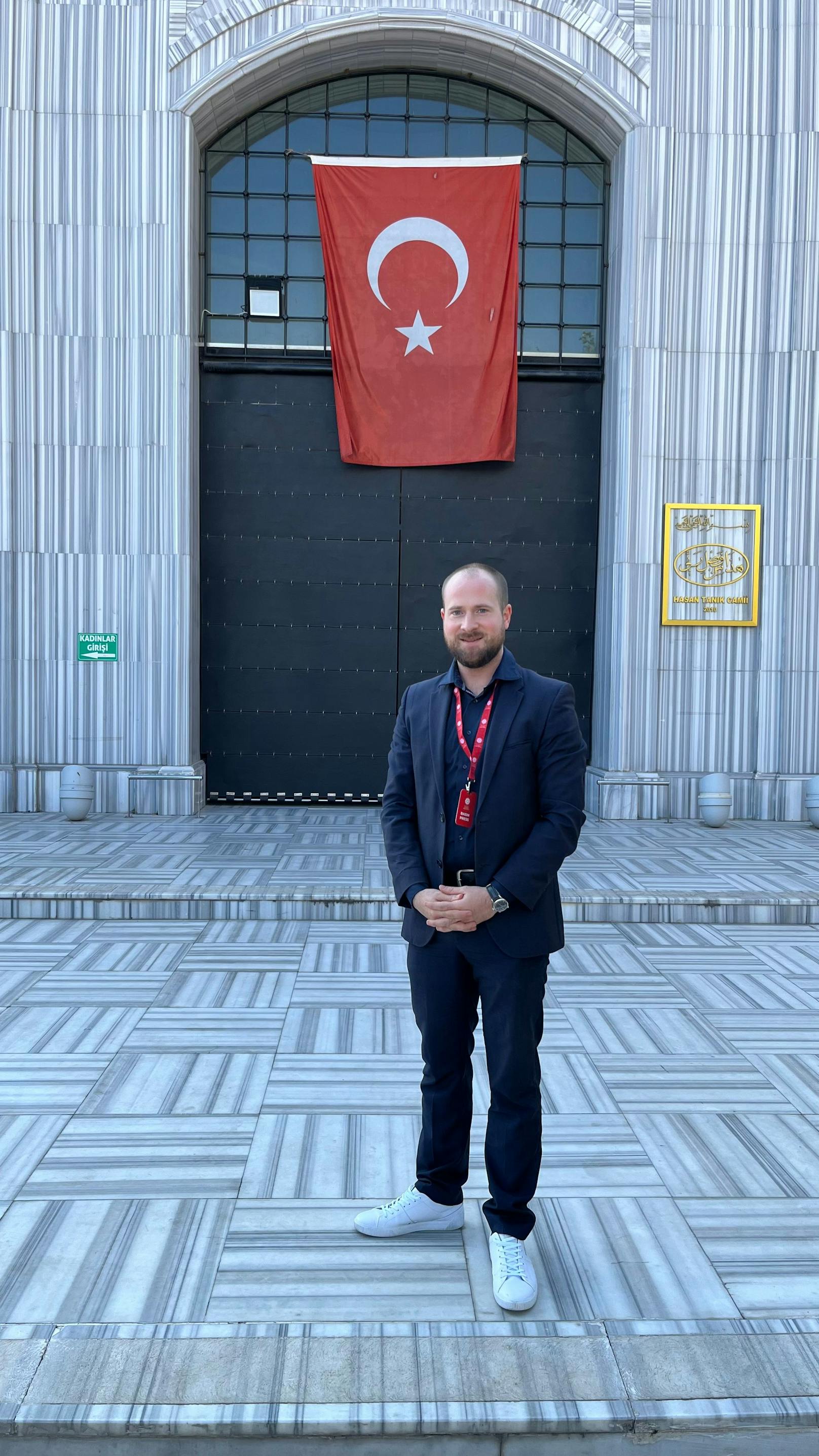 "Heute"-Chefreporter Christian Tomsits flog mit in die Türkei.