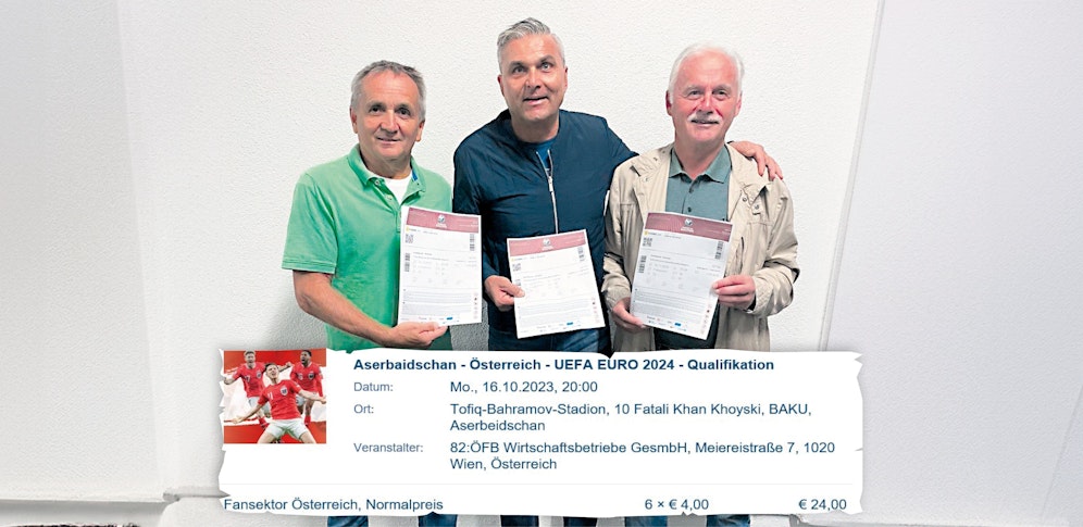 Fünf Linzer fahren seit zehn Jahren regelmäßig in außergewöhnliche Länder, um sich Fußballspiele anzuschauen. Im Bild drei davon: Walter Gebetsberger, Günther Rabner, Dietmar Dorninger (v.l.n.r.).