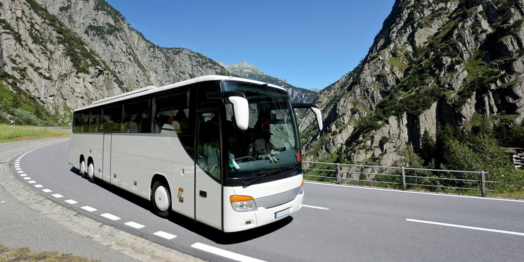 Die 37 Insassen konnten nicht aussteigen. (Symbolbild)