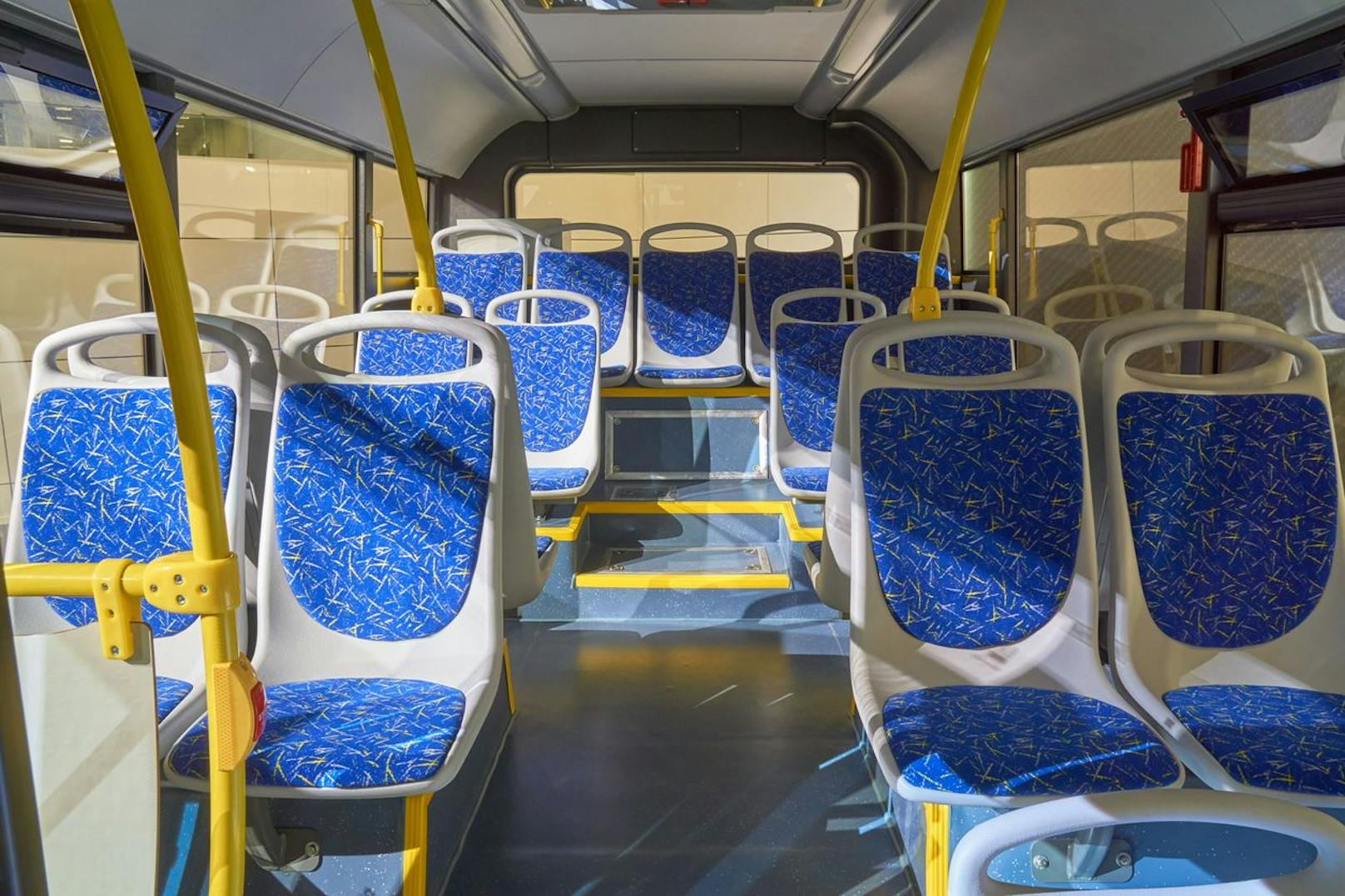 Kaum Fahrgäste! Initiative kritisiert Bus-Leerfahrten