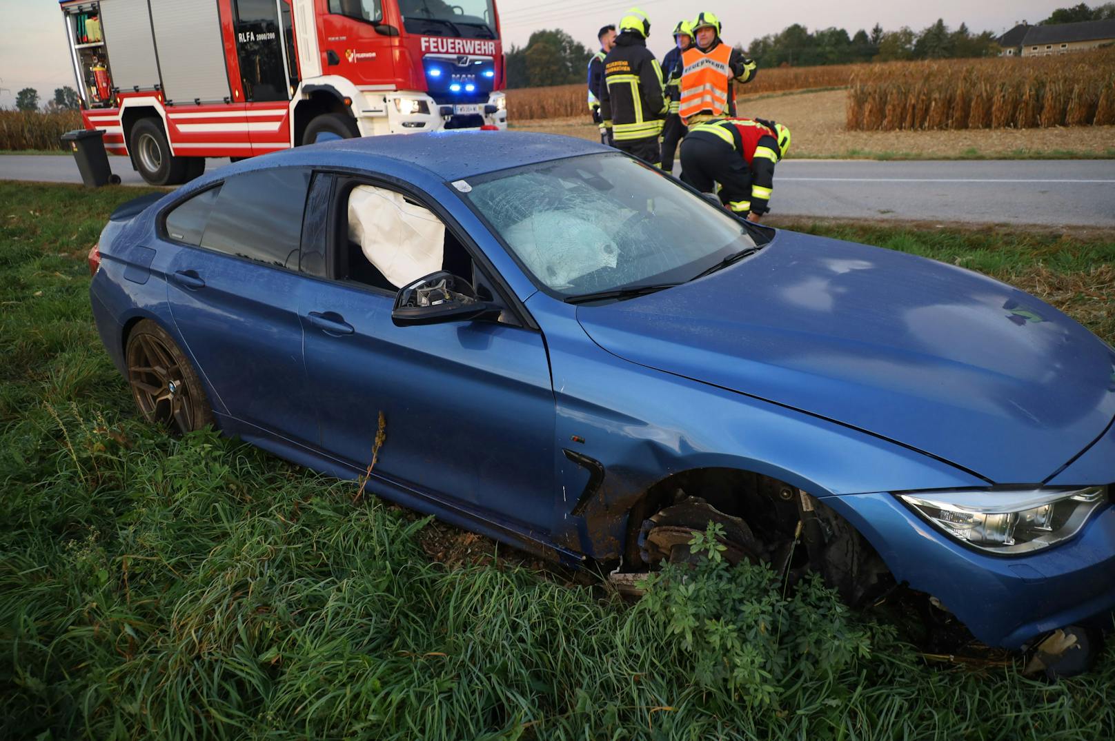 Der Unfall passierte Donnerstagfrüh auf der L1250 Bichlwimmer Straße, Krenglbacher Straße, Gänsanger, im Gemeindegebiet von Gunskirchen.