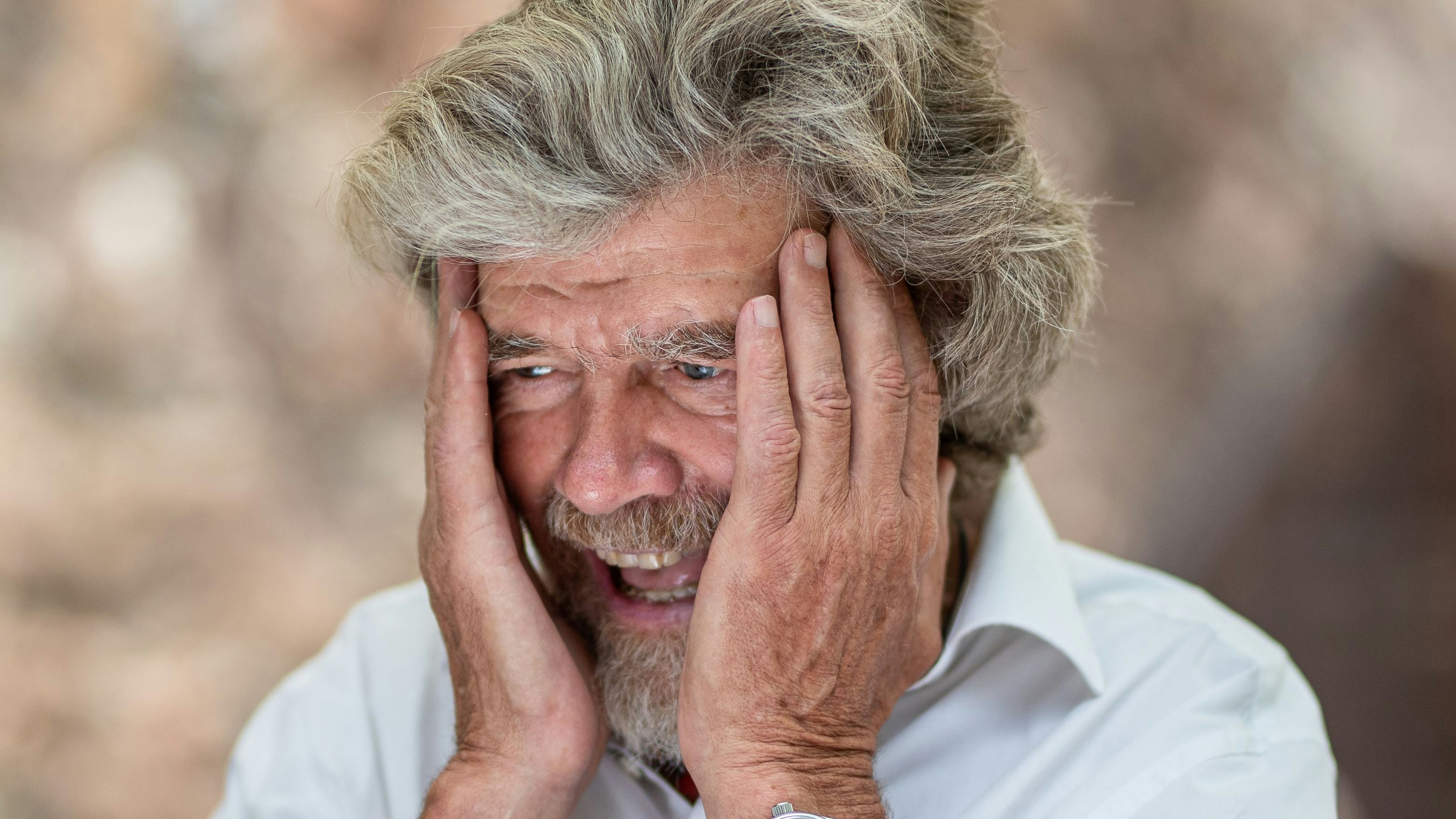 Download von www.picturedesk.com am 13.10.2023 (16:47).  ABD0008_20190903 - BOZEN - ITALIEN (SÜDTIROL): Reinhold Messner am Mittwoch, 28. August 2019, anlässlich eines Interviews mit der APA - Austria Presse Agentur in Bozen. - FOTO: APA/EXPA/JOHANN GRODER  _ - 20190828_PD14697 - Rechteinfo: Rights Managed (RM)