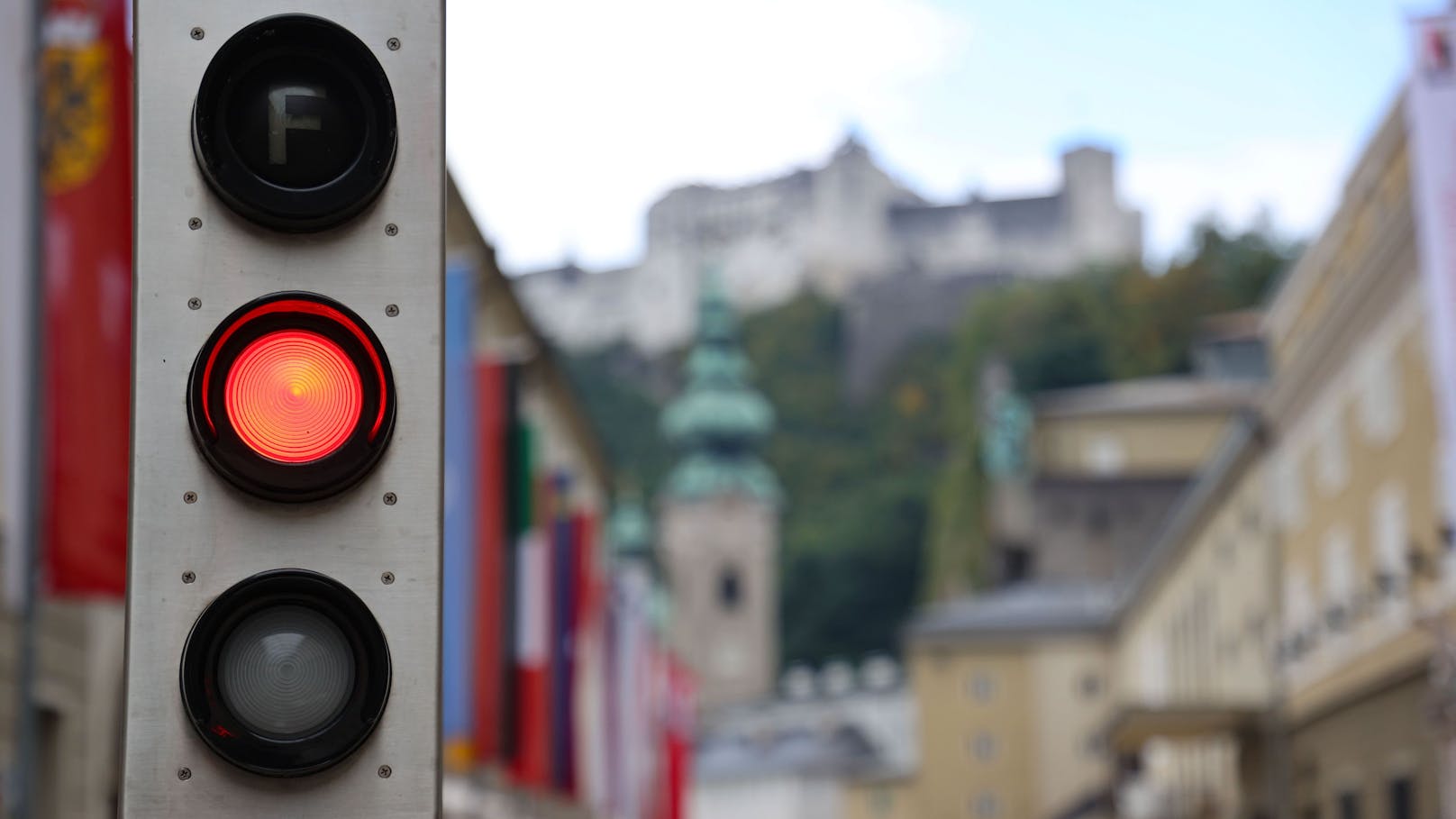 Auch Salzburg denkt an, automatisierte Ein- und Zufahrtskontrollen zur Verkehrsberuhigung durchzuführen.