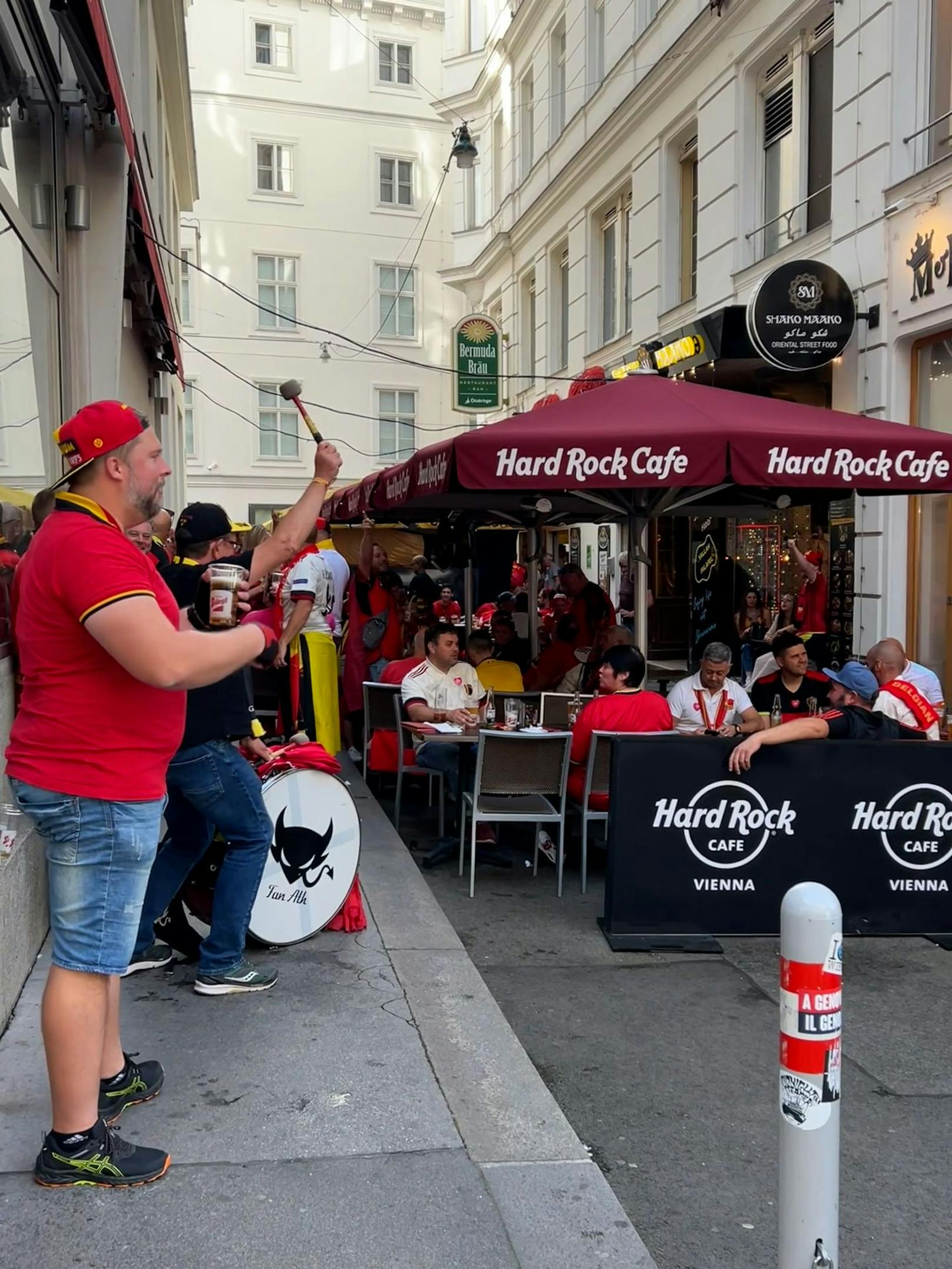 Party-Stimmung in der Wiener City: Belgien-Fans geben schon richtig Gas