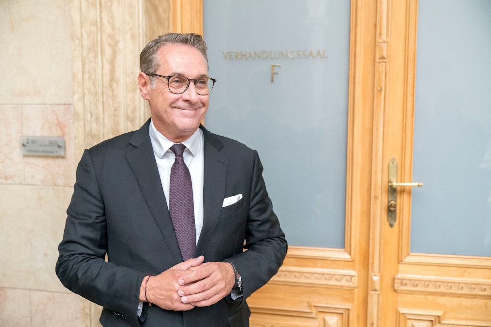 Ex-FPÖ-Chef Heinz-Christian Strache macht überraschende Werbung.