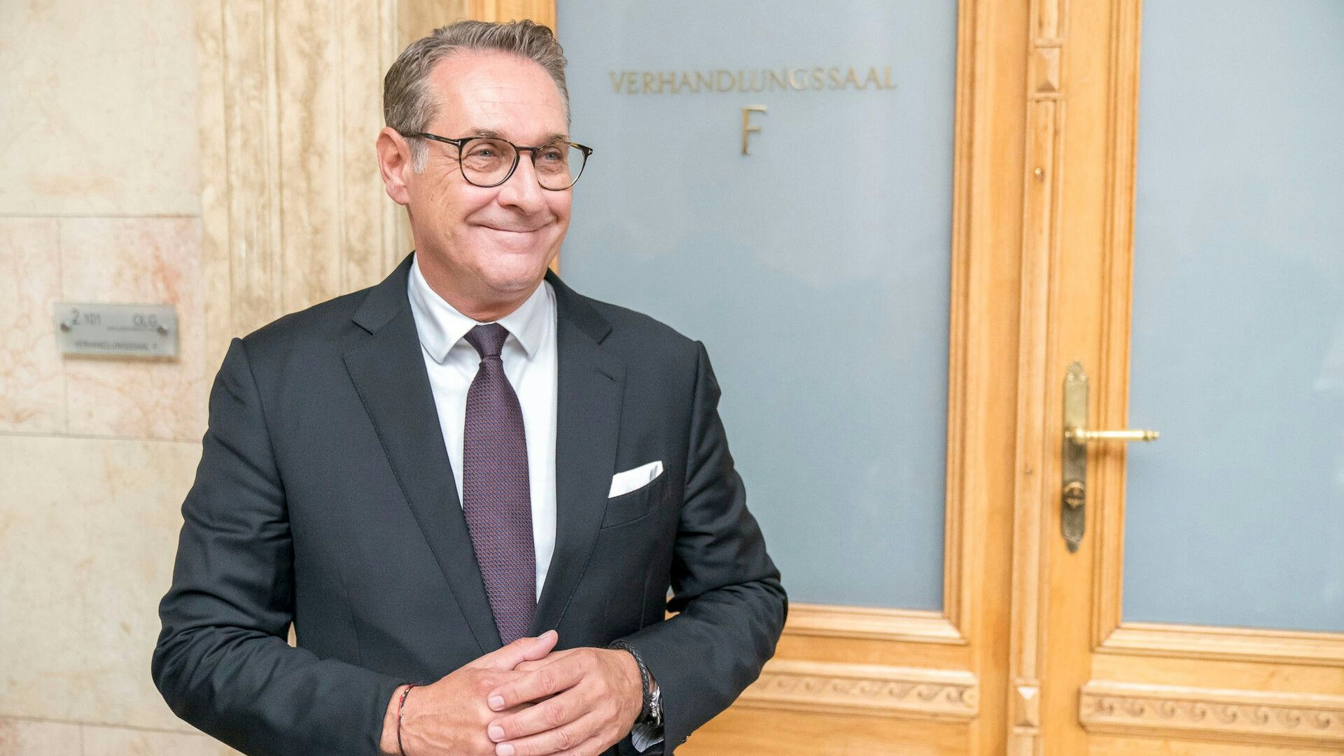 Ex-FPÖ-Chef Heinz-Christian Strache macht überraschende Werbung.