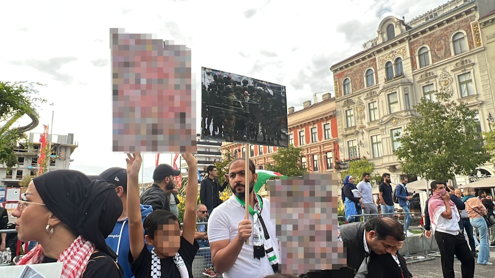 Zahlreiche Teilnehmer brachten kleine Kinder mit zur Wiener Hochrisiko-Demo.