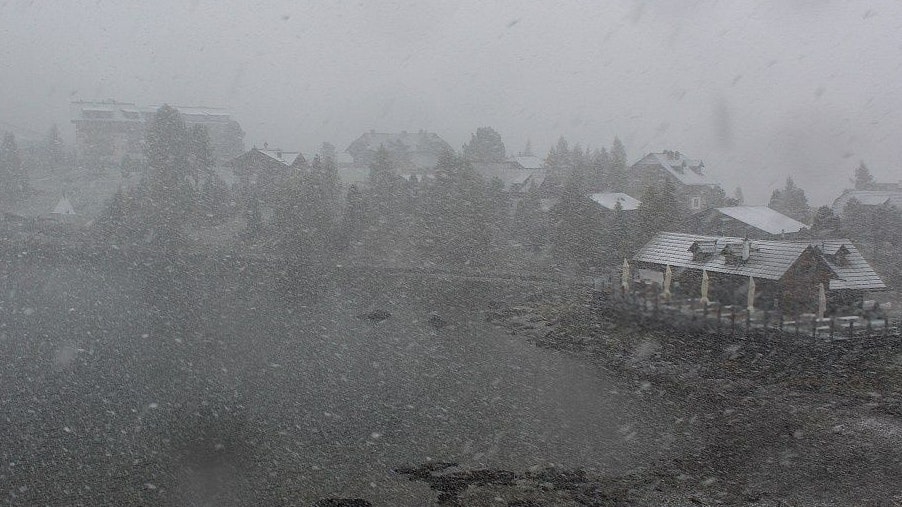 Schneefall rund um den Falkertsee in den Gurktaler Alpen in Kärnten.