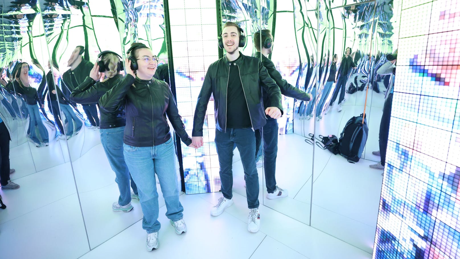 Zhaklina (23) and Kleiton (23) feierten im Infinity Room