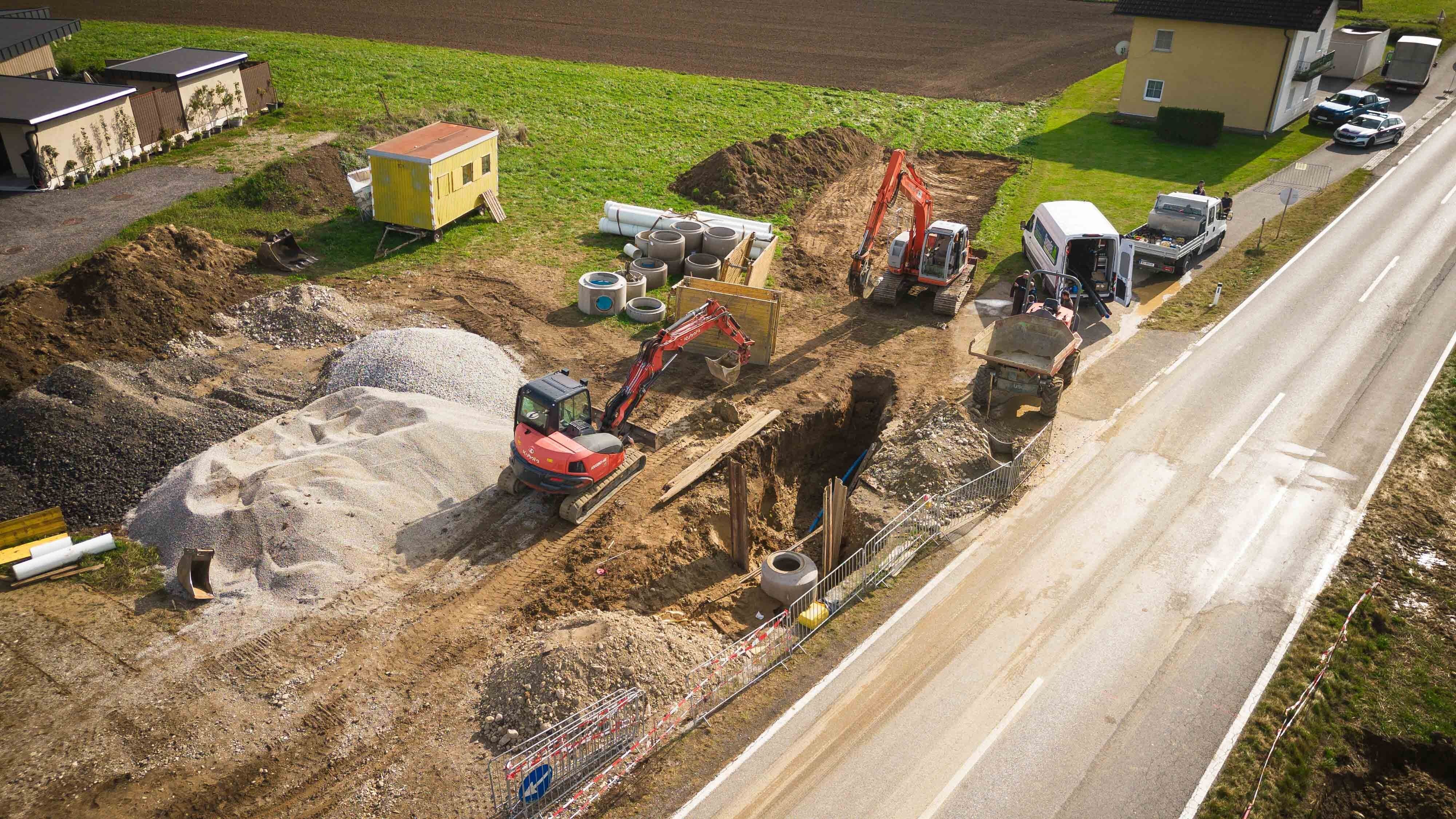 14.10.2023, Palting, AUT, Unterwegs in Oberösterreich, Personenettung, Person verschüttet, im Bild die Unfallstelle,  Pressefoto Scharinger Scharinger © 2023, PhotoCredit D. Scharinger