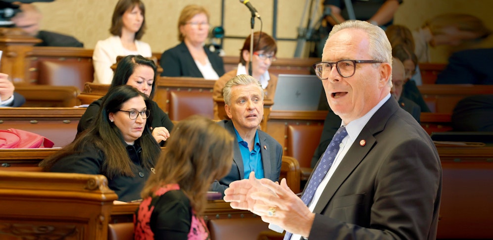 Von Oppositionspolitikern wie Karl Mahrer (ÖVP) hagelte es Kritik für die SPÖ, hier am Foto Barbara Novak und Josef Taucher.