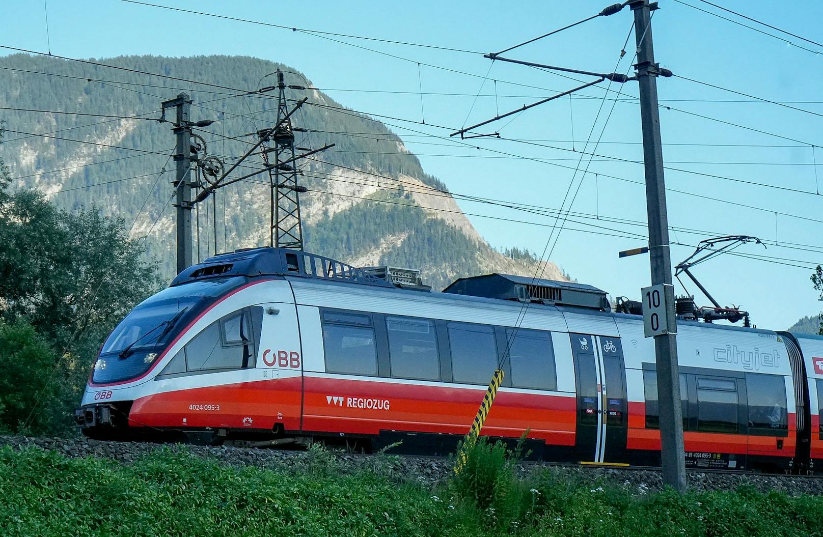 In den Herbstferien werden mehr Züge in Österreich unterwegs sein.