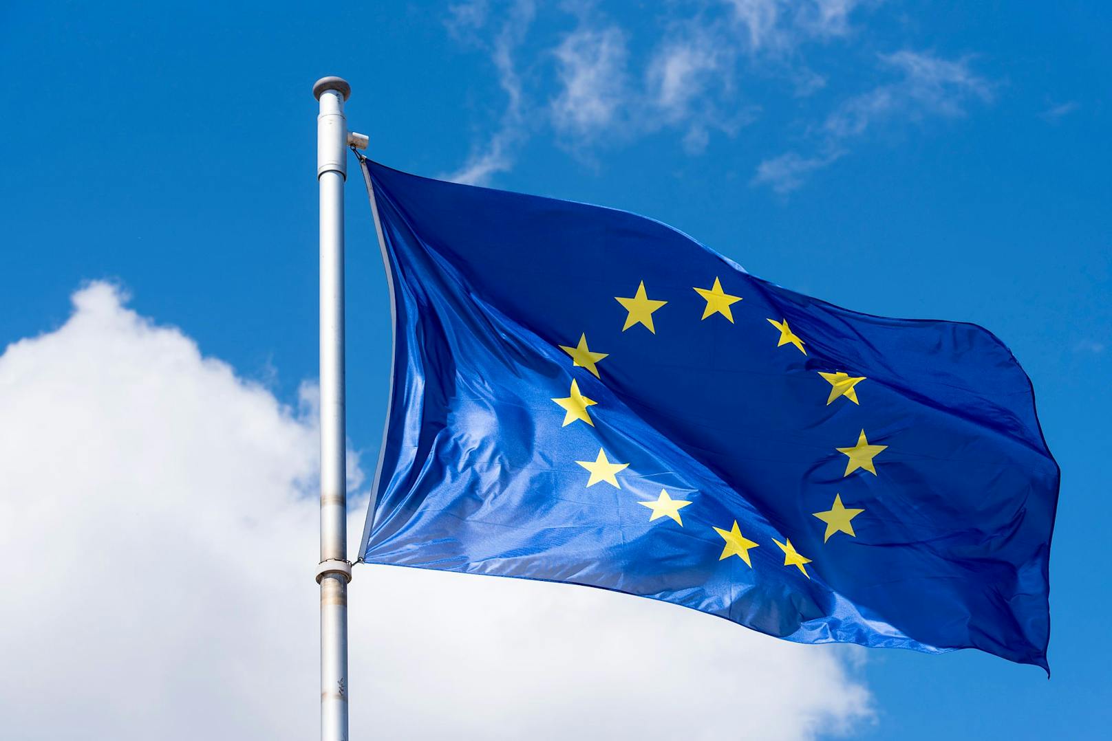 Gehisste Europa-Fahne von Hauptplatz gestohlen