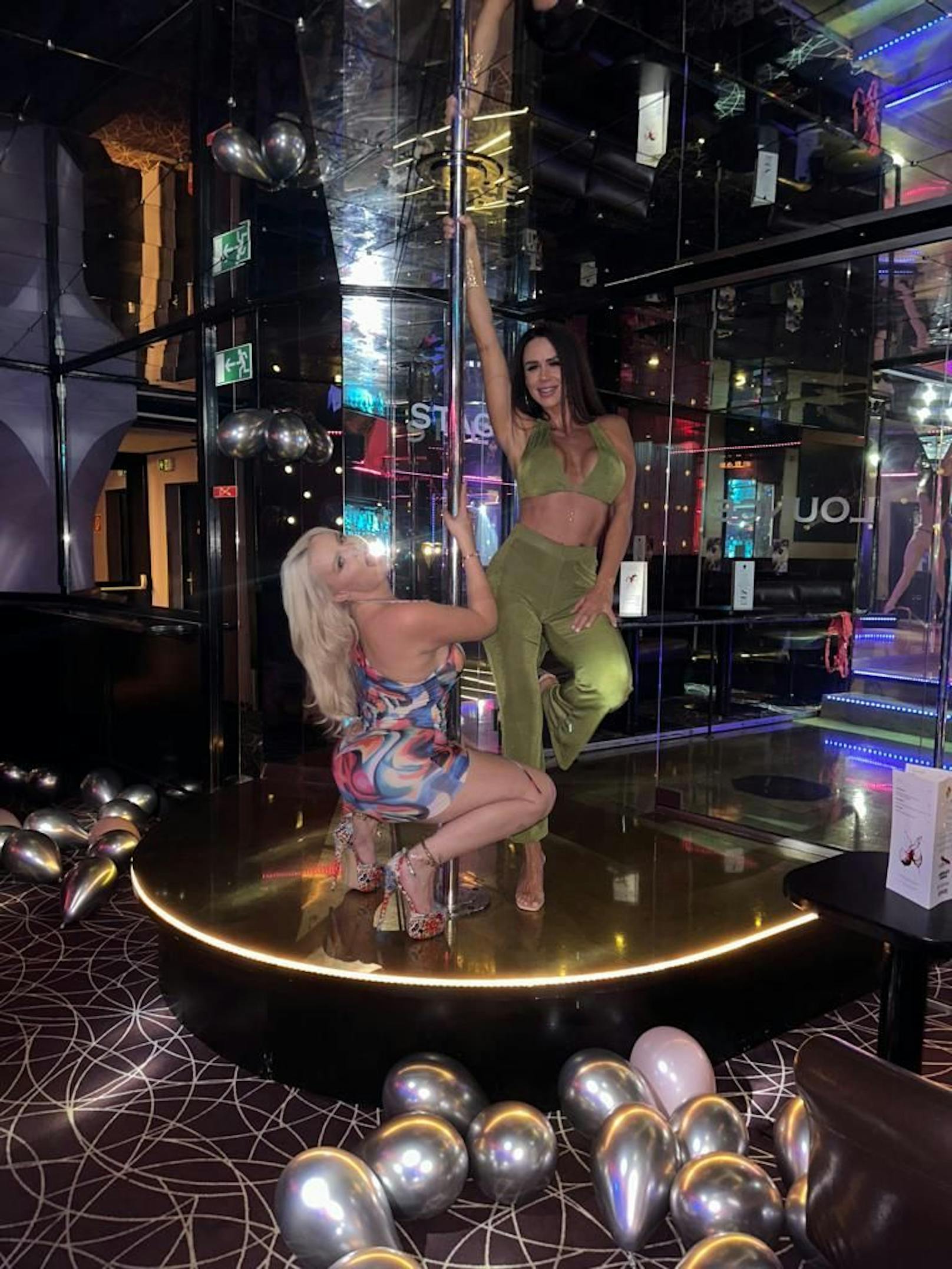 Erotik-Model und Porno-Darstellerin "Miss Jackson" feierte am 13. Oktober ihren 28. Geburtstag in einem Stripclub in der Bundeshauptstadt.