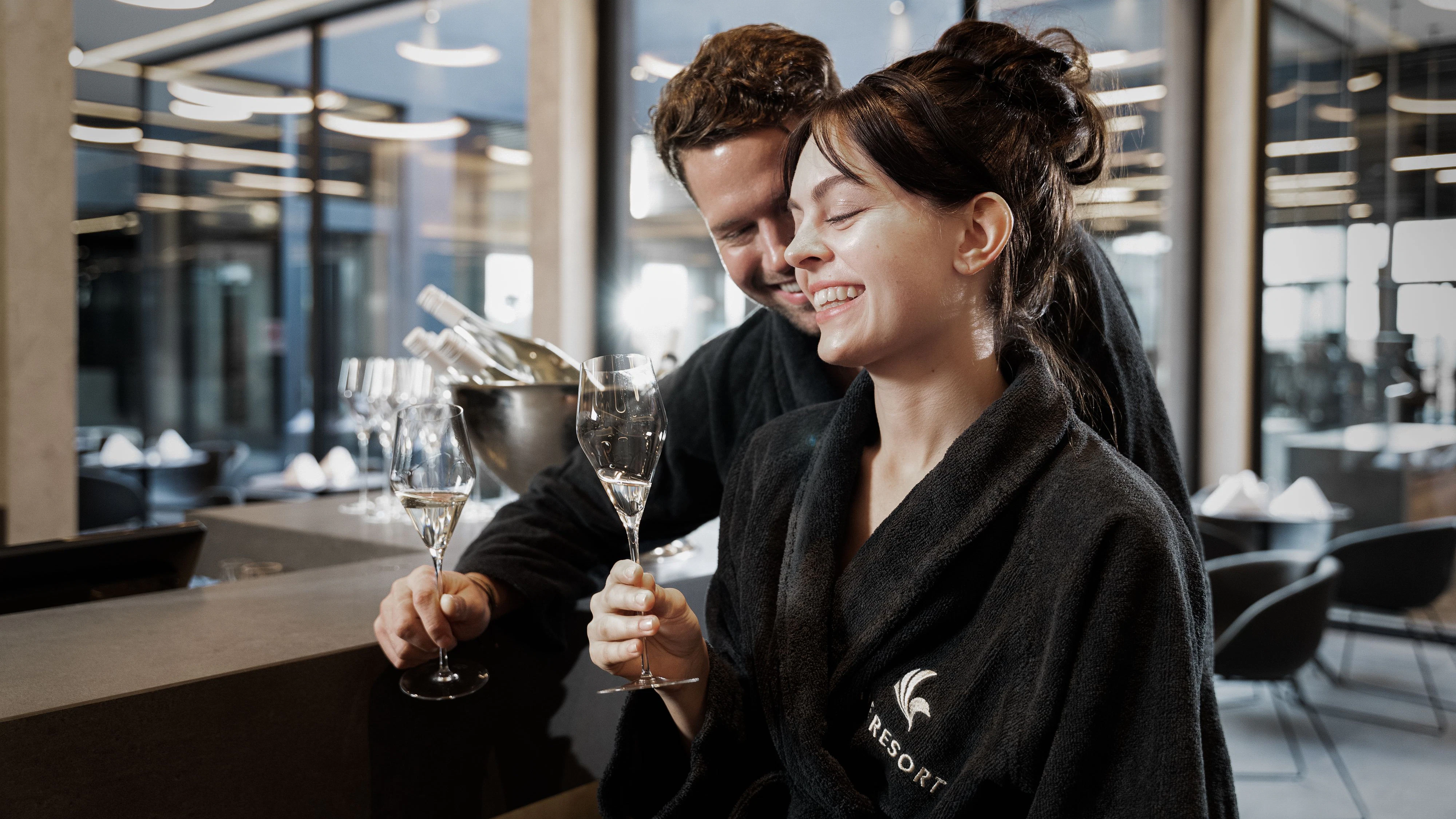 Jetzt drei Wochen lang Mega-Preise gewinnen – etwa einen Trip ins "The Resort"
