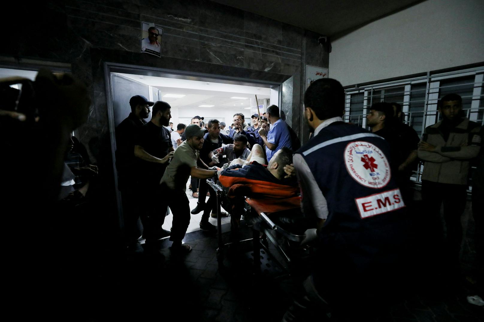 In einem Spital im Gazastreifen soll es mindestens 500 Tote gegeben haben.
