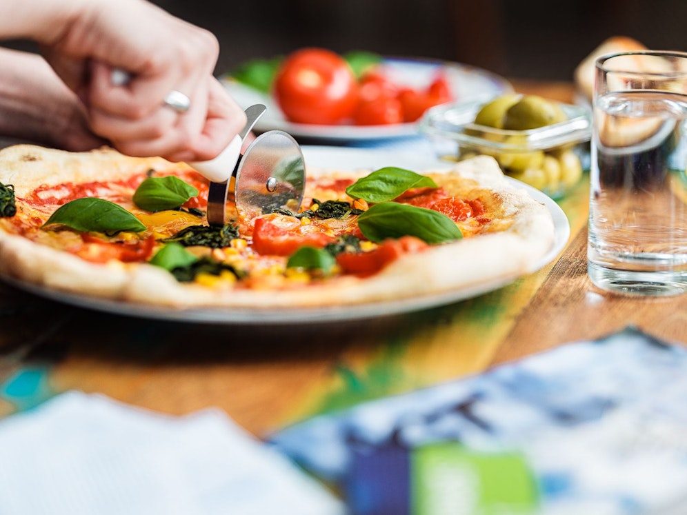 Greenpeace wünscht mehr Fertigpizzen in Bio-Qualität.