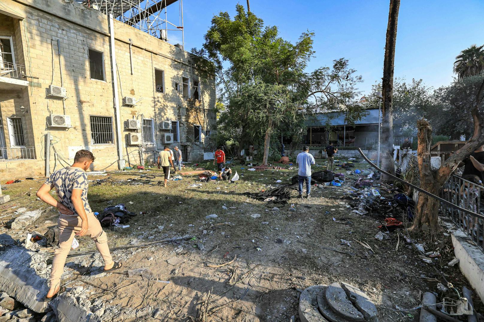 Das Internationale Komitee vom Roten Kreuz (IKRK) warnt vor einem Kollaps des Gesundheitssystems im Gazastreifen.&nbsp;