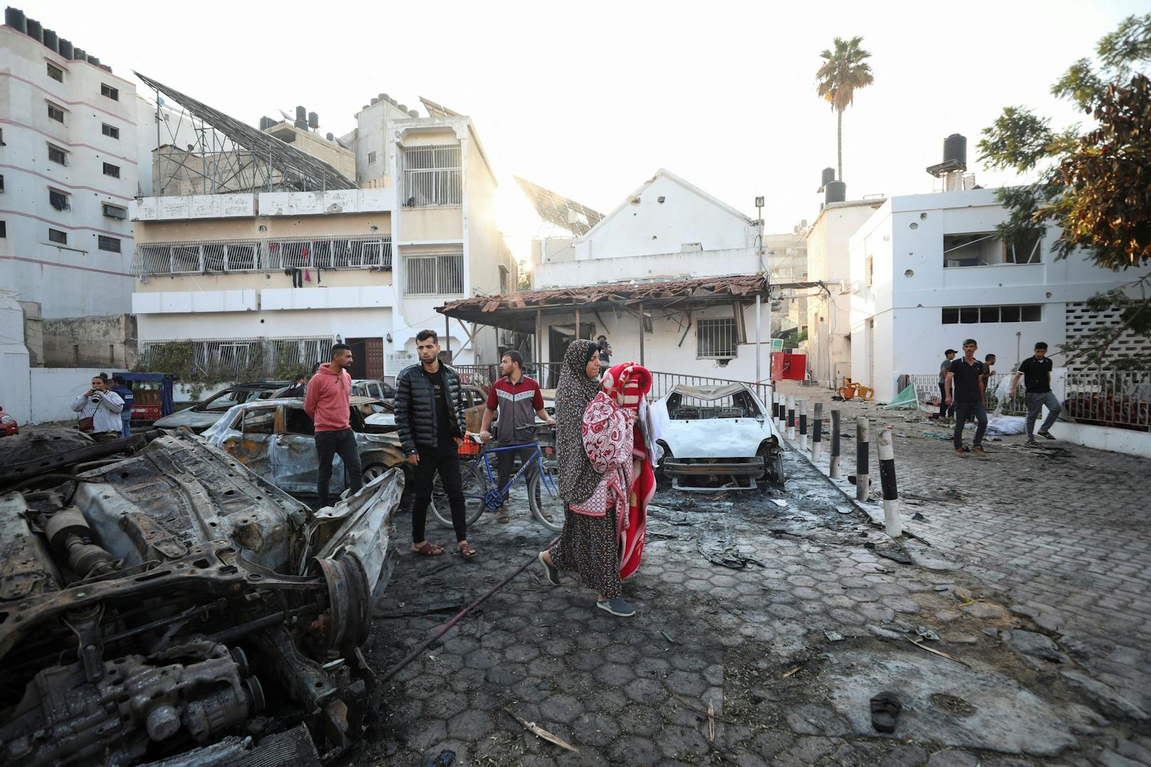 Die WHO verurteilt die verheerende Explosion im Gaza-Spital scharf.