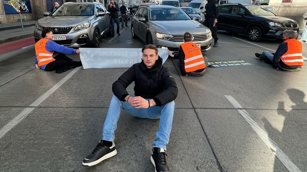 Head of Social-Media Aitor Lopez de Alda