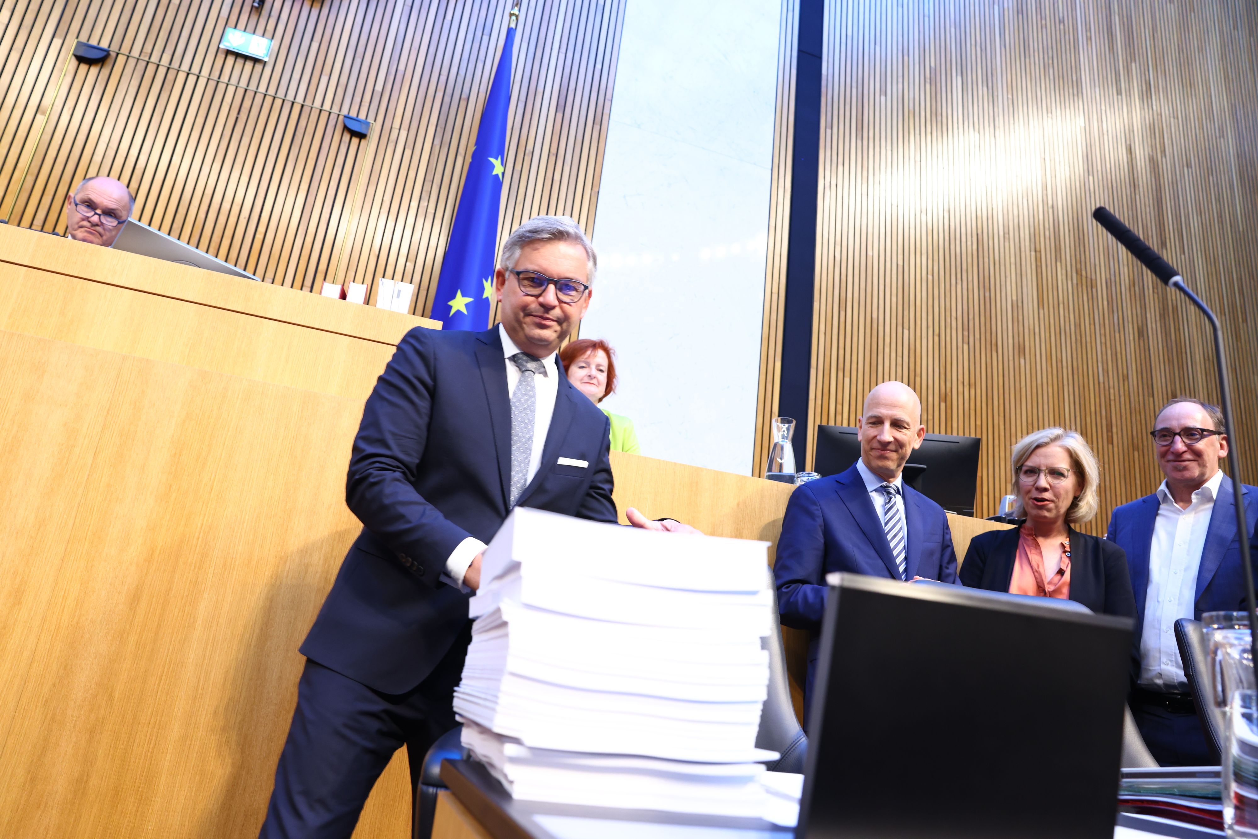 Finanzminister Magnus Brunner (VP) bei seiner Budgetrede am 18. Oktober 2023 im Nationalrat.