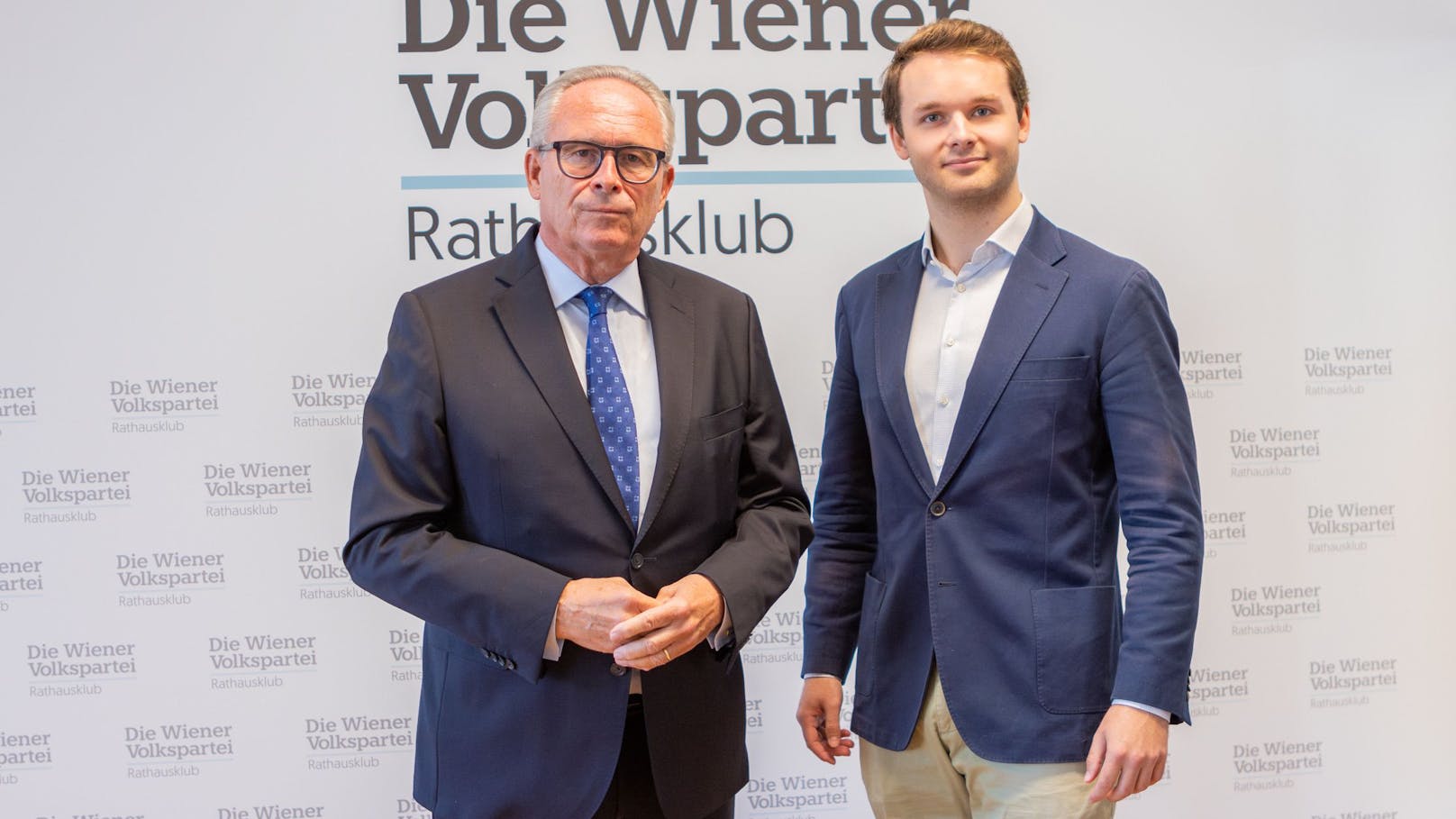 Wiens ÖVP-Chef Karl Mahrer (l.) und ÖVP-Bildungssprecher Harald Zierfuß fordern dringend Maßnahmen an Wiens Schulen.