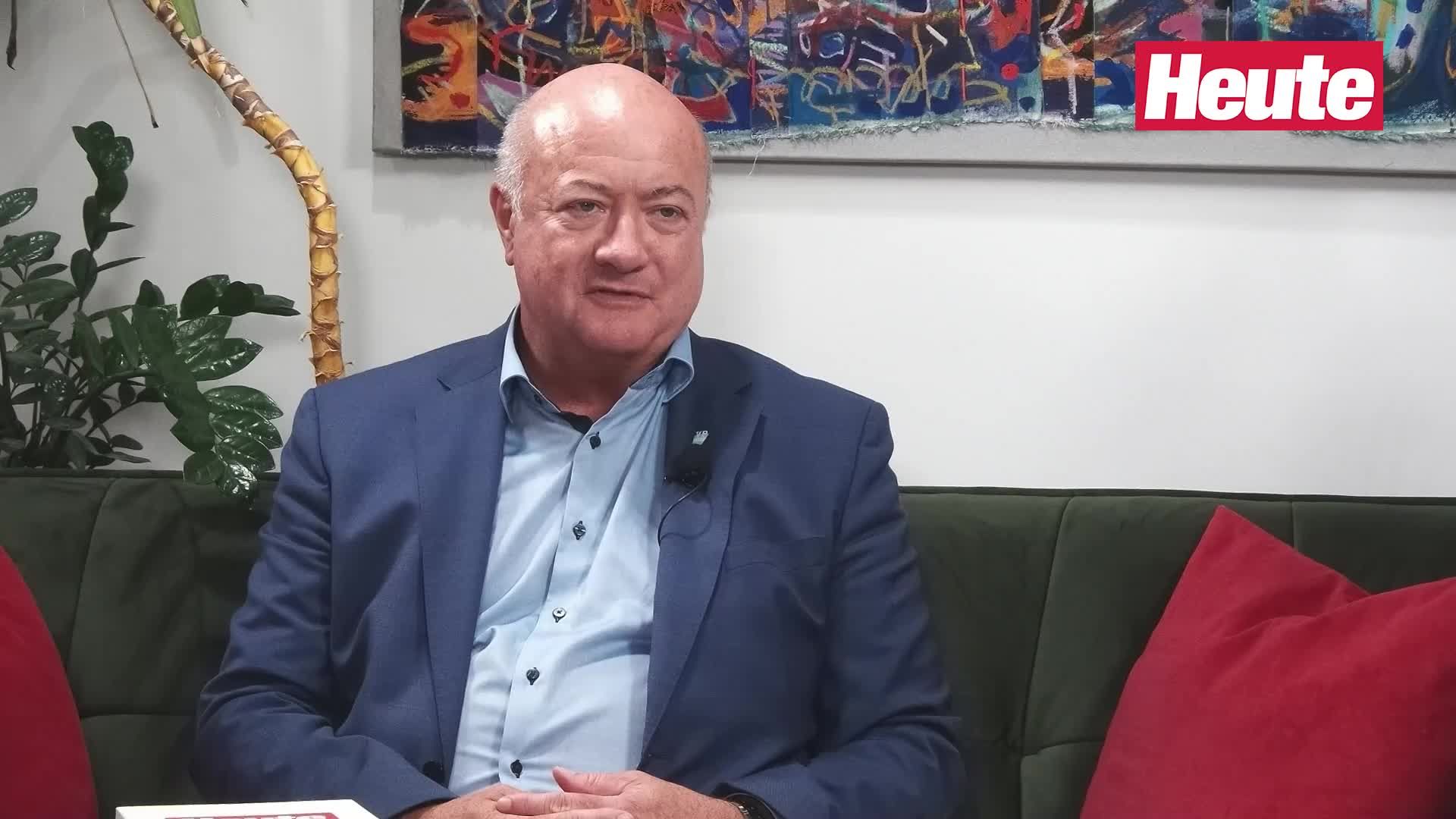 ÖVP-Generalsekretär Christian Stocker rückte in der Abhöraffäre zur Verteidigung der Partei aus.