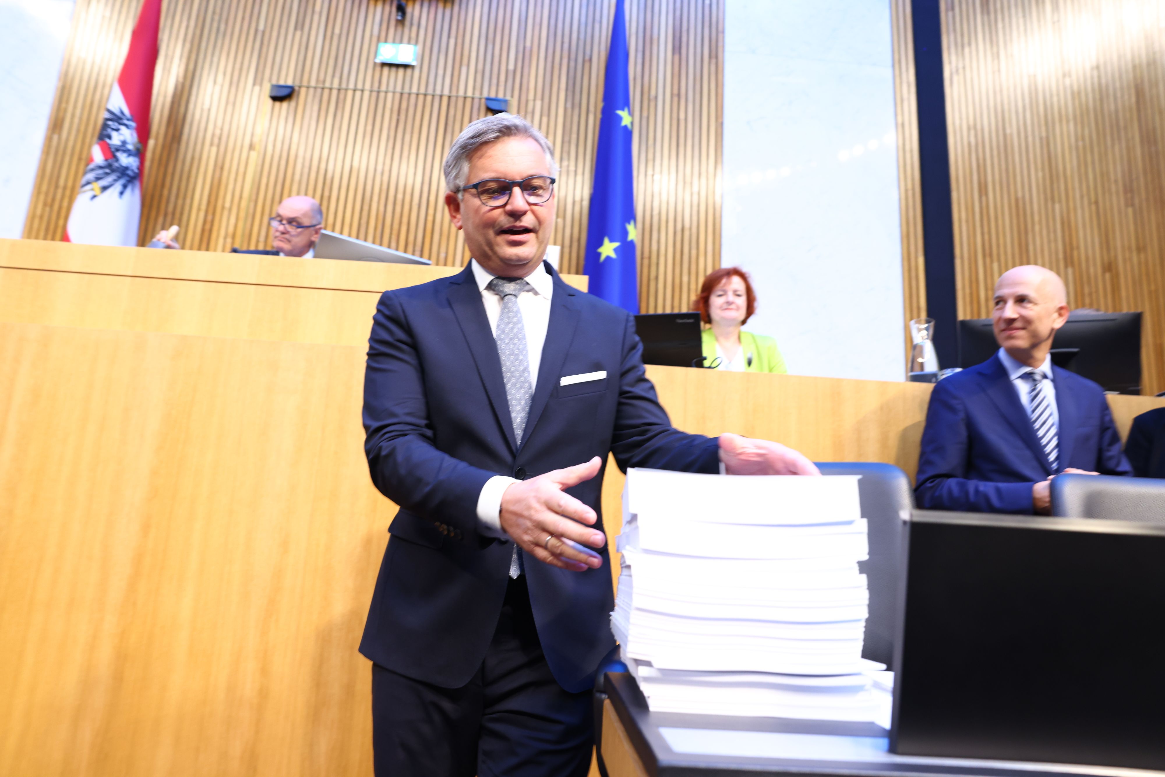 Der Finanzminister freut sich über ein Budget-Ergebnis, das besser als erwartet ausfiel. (Archivbild)