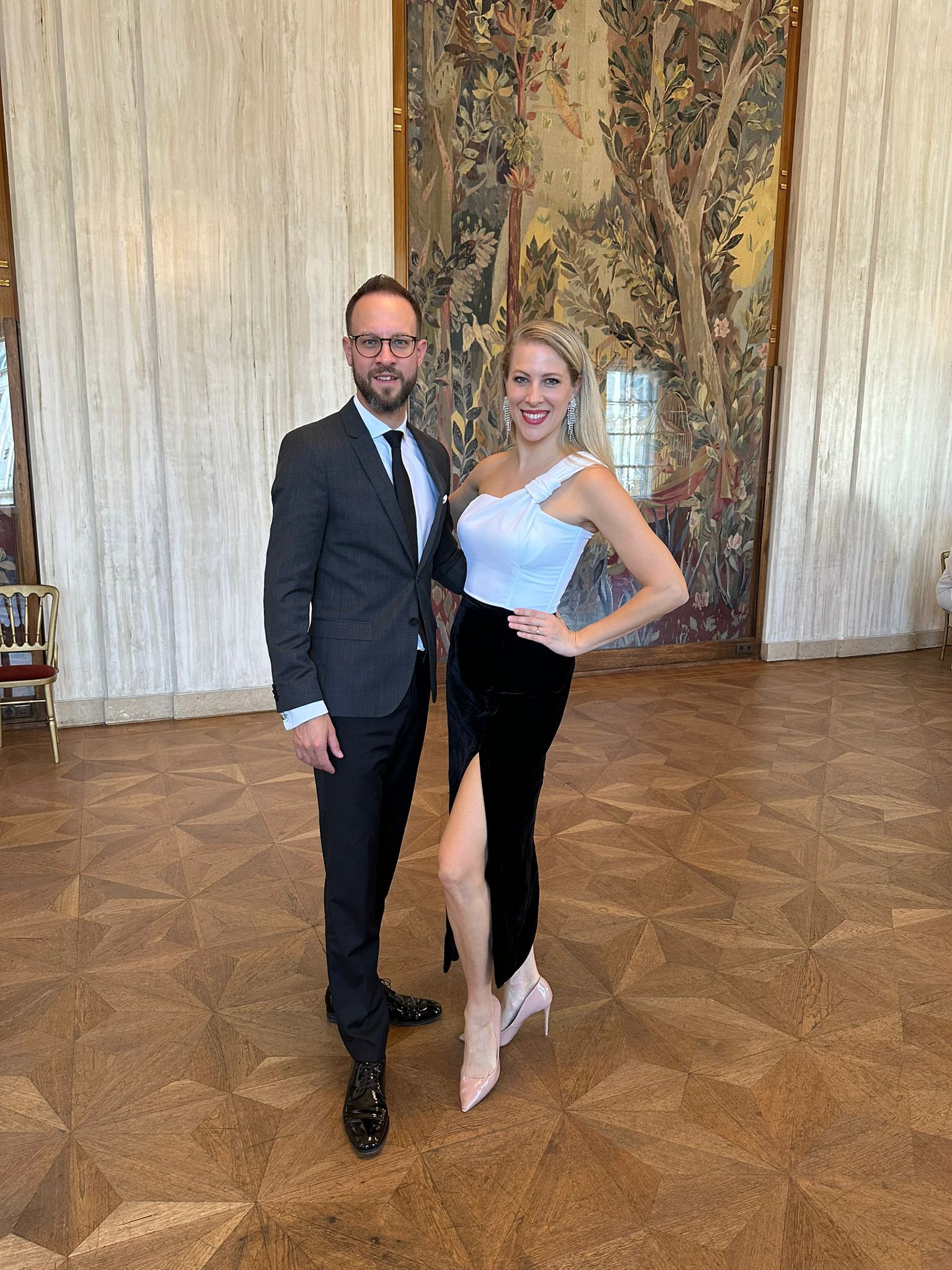 Maria Angelini-Santner und ihr Bruder Christoph Santner sind für die Eröffnung zuständigGroß