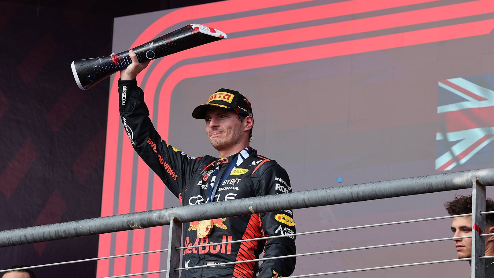 Red-Bull-Fans buhten Verstappen bei Siegerehrung aus