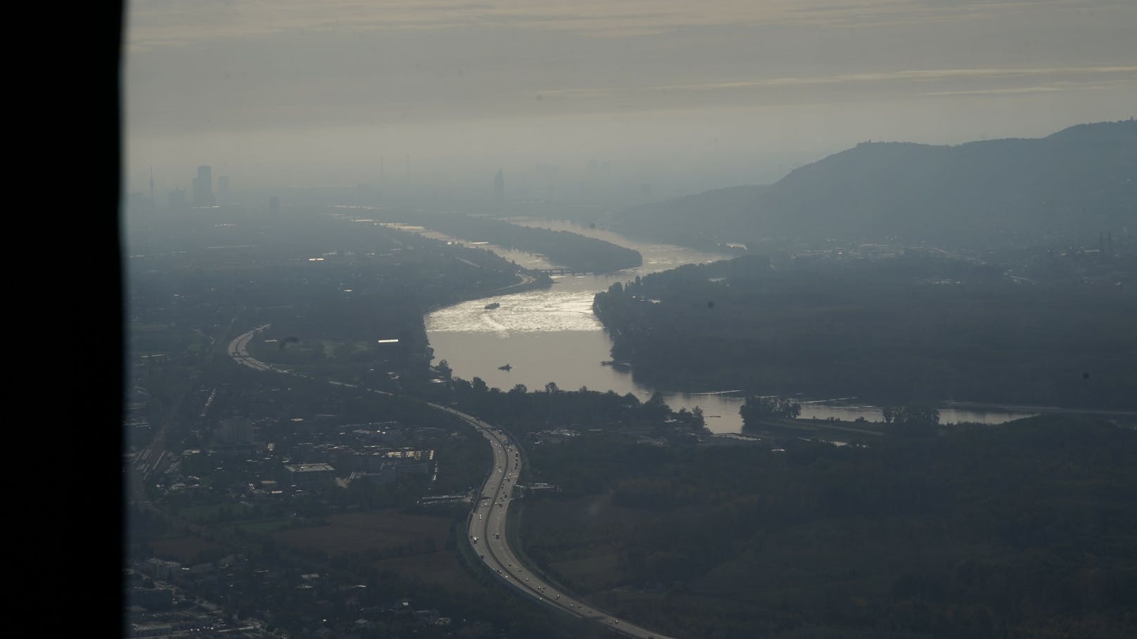 Der Flug entlang der Donau hatte am Montag (23.10.) viele Highlights. 